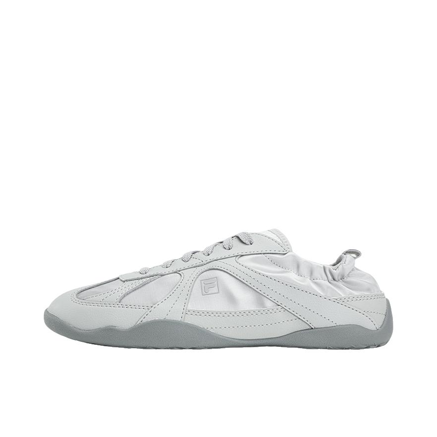 推荐商品：FILA/斐乐 Glio 舞纱鞋 芭蕾鞋 运动休闲鞋 百搭橡胶系带圆头薄底德训 女款/安静灰
