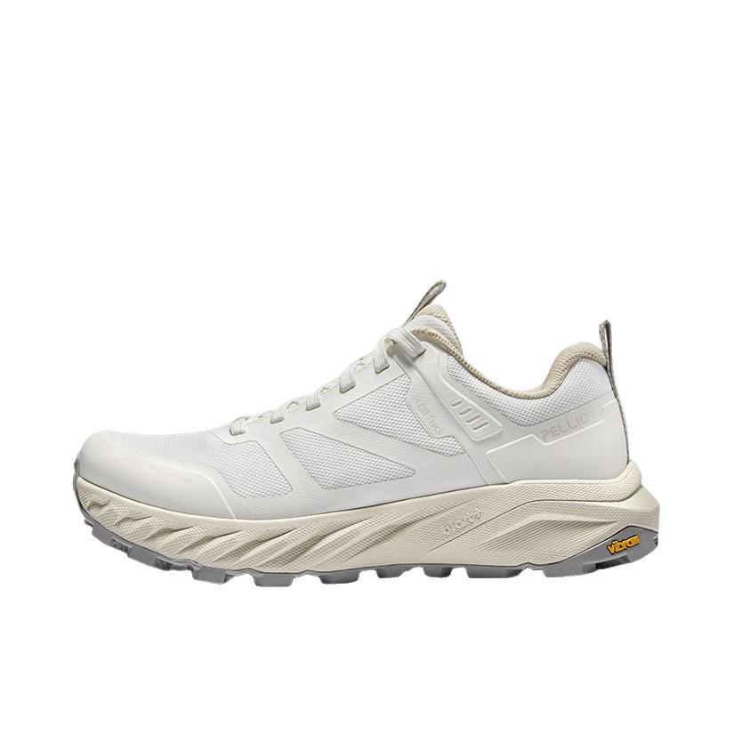 推荐商品：Pelliot/伯希和 CT-驰风2.0 登山鞋 户外鞋 越野跑鞋 防滑低帮 女款/浅云白