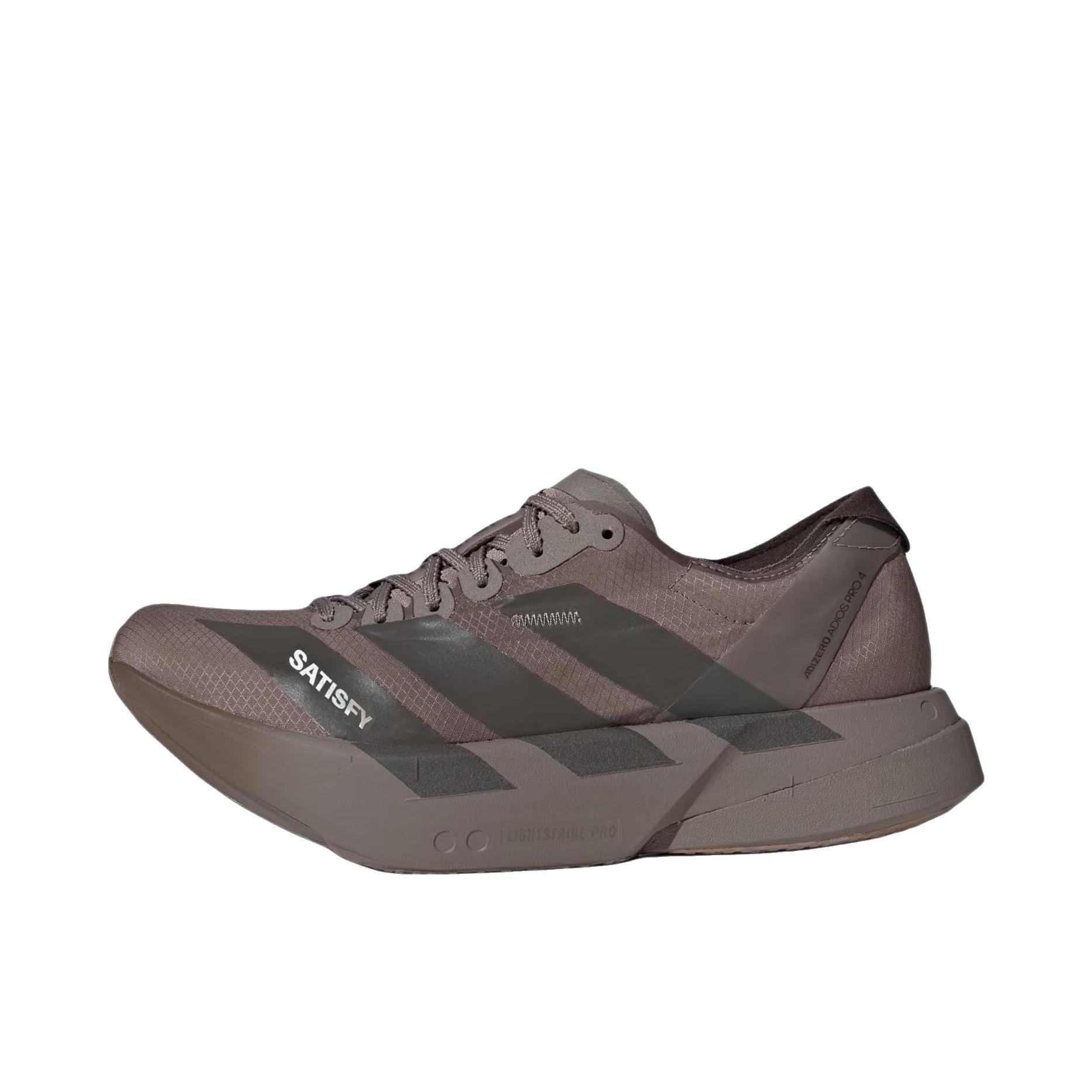 推荐商品：adidas Adizero Adios Pro 4 跑鞋 碳柱缓震防滑耐磨低帮休闲贴合短跑支撑 Satisfy联名/女款/深棕色