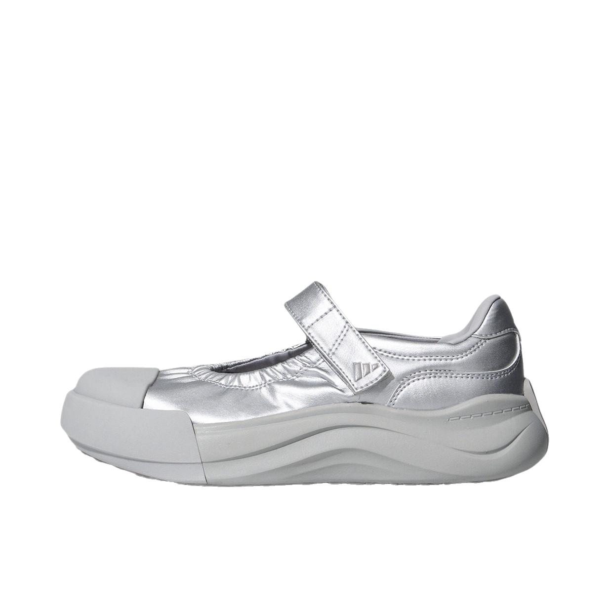 推荐商品：adidas MAXXCOURT MJ 单鞋 厚底圆头防滑耐磨 金属银/浅灰色