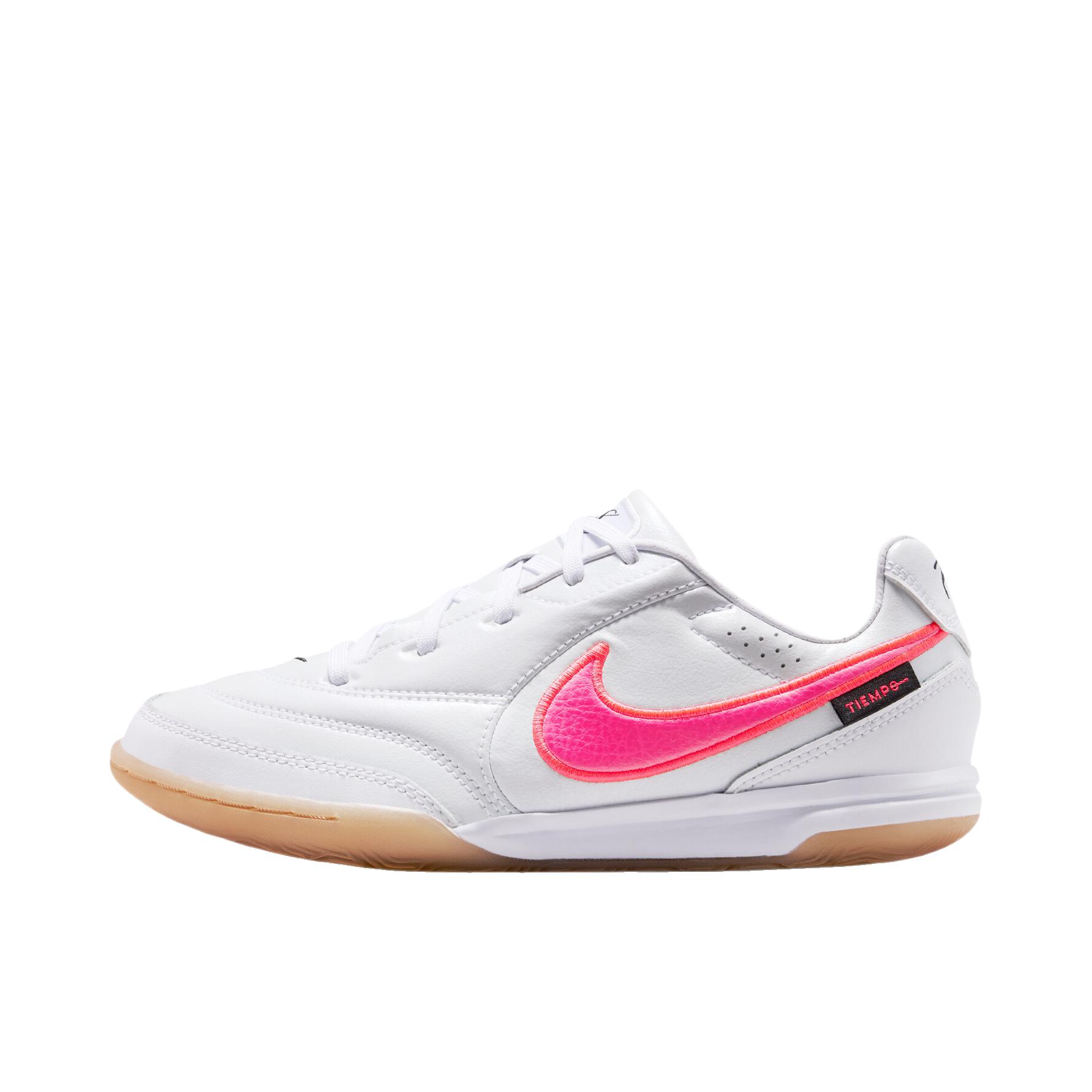 推荐商品：Nike Tiempo Streetgato LE IC 足球鞋 平底系带厚底圆头 大童/白色/粉色