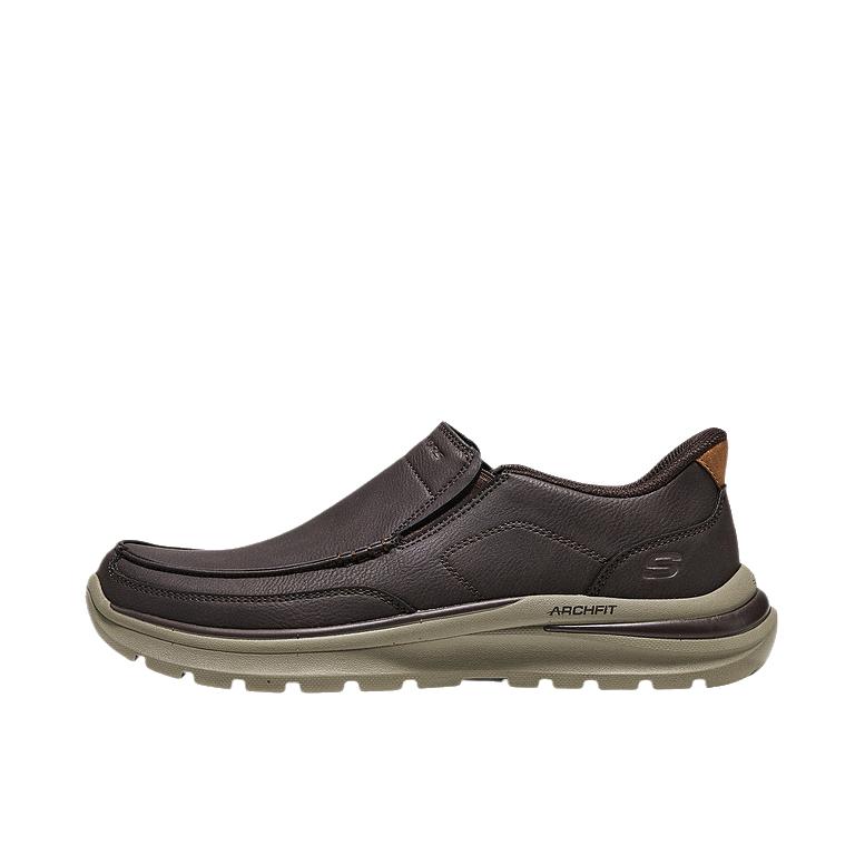推荐商品：Skechers/斯凯奇 运动休闲鞋 商务百搭 205917 巧克力色