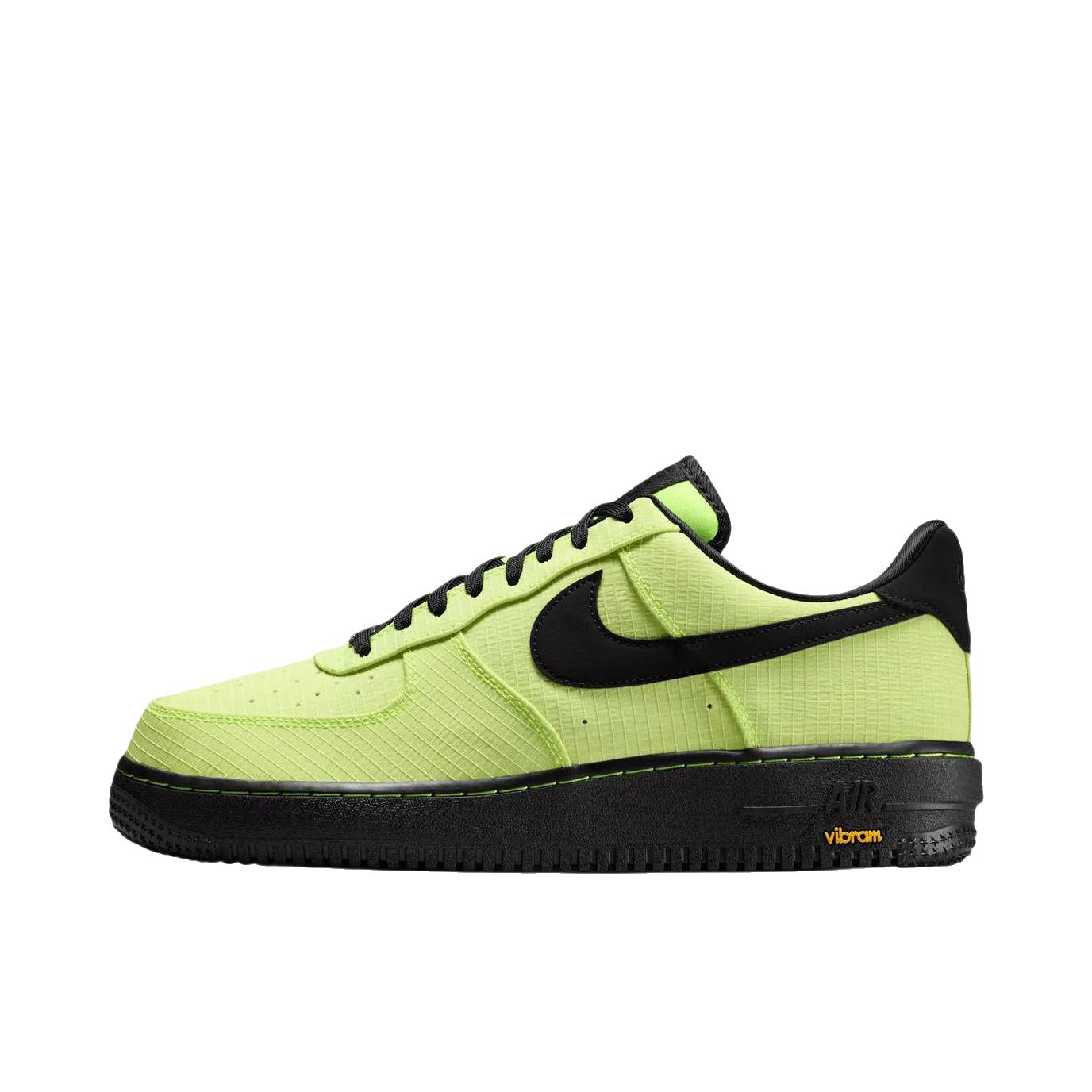 推荐商品：Nike Air Force 1 空军一号 板鞋 轻便舒适百搭耐磨防滑复古 荧光绿/黑色
