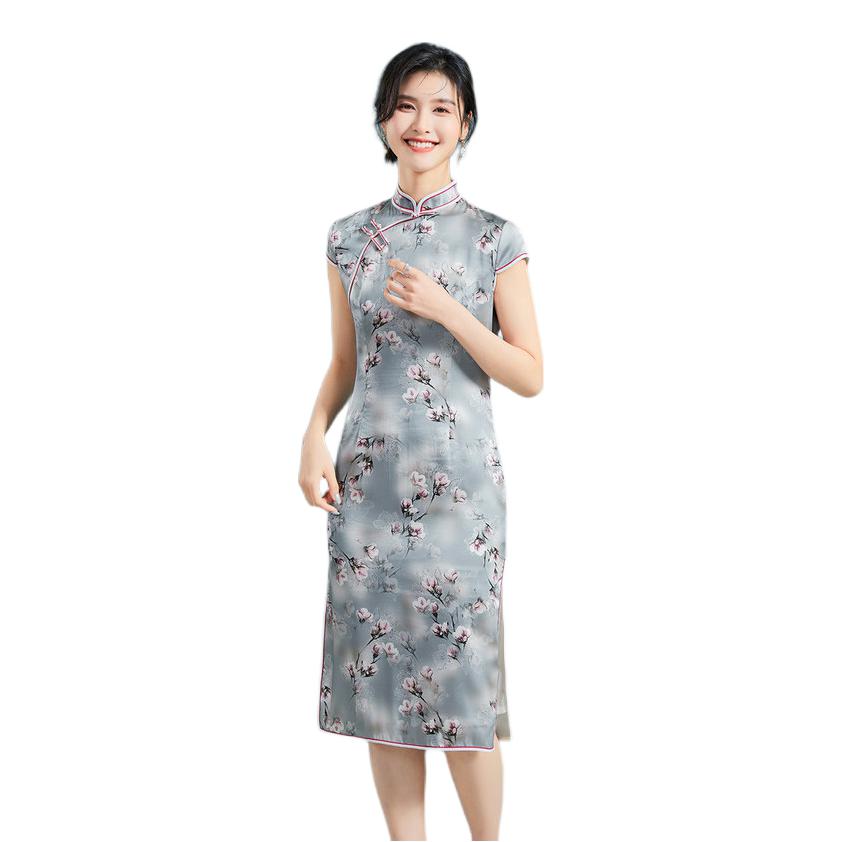 推荐商品：金菊 斜门襟开叉桑蚕丝印花改良长袖旗袍 女装 W8A32082 灰