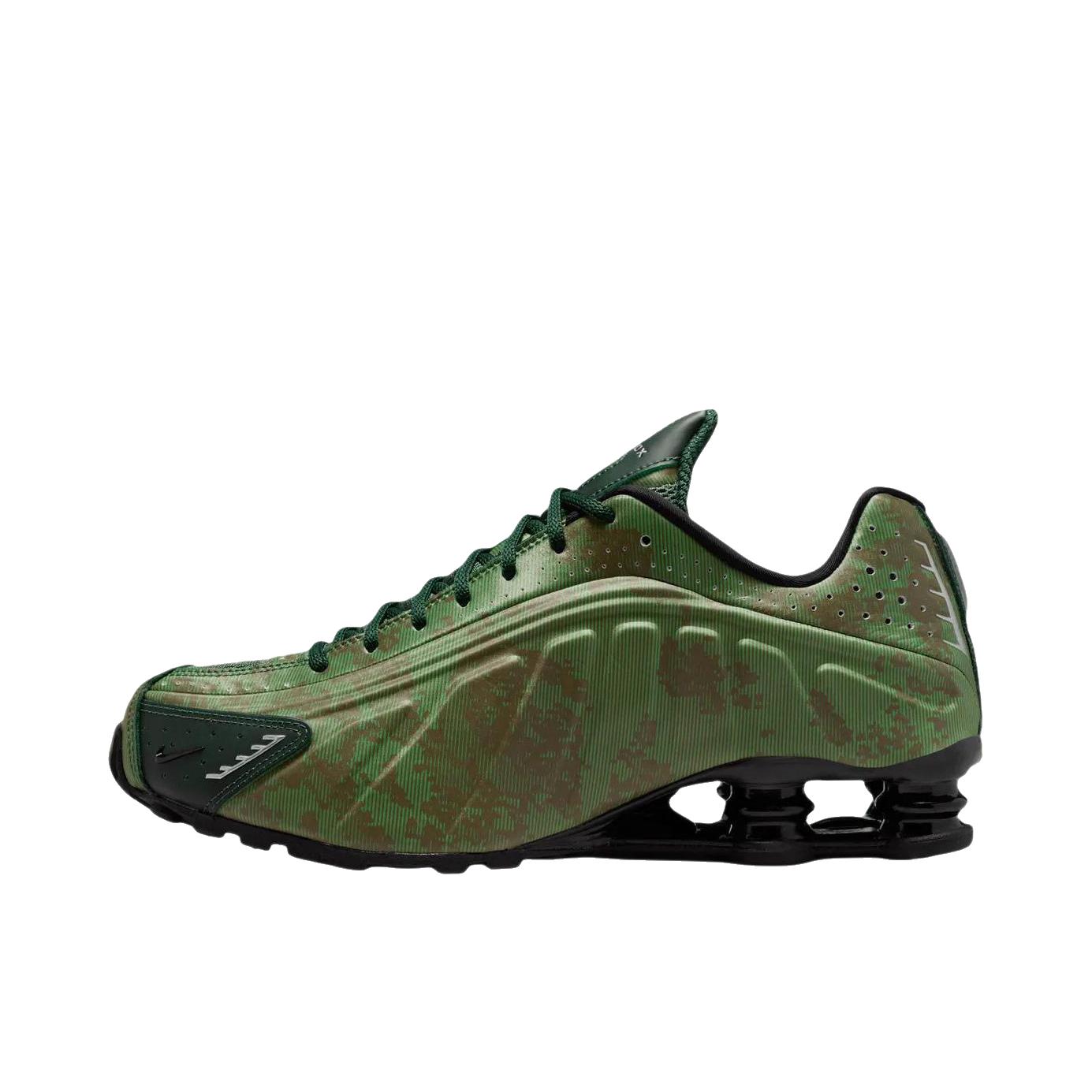 推荐商品：Nike Shox R4 跑鞋 气柱弹簧气垫防滑耐磨舒适减震复古百搭合成革回弹支撑贴合短跑耐用 高贵绿