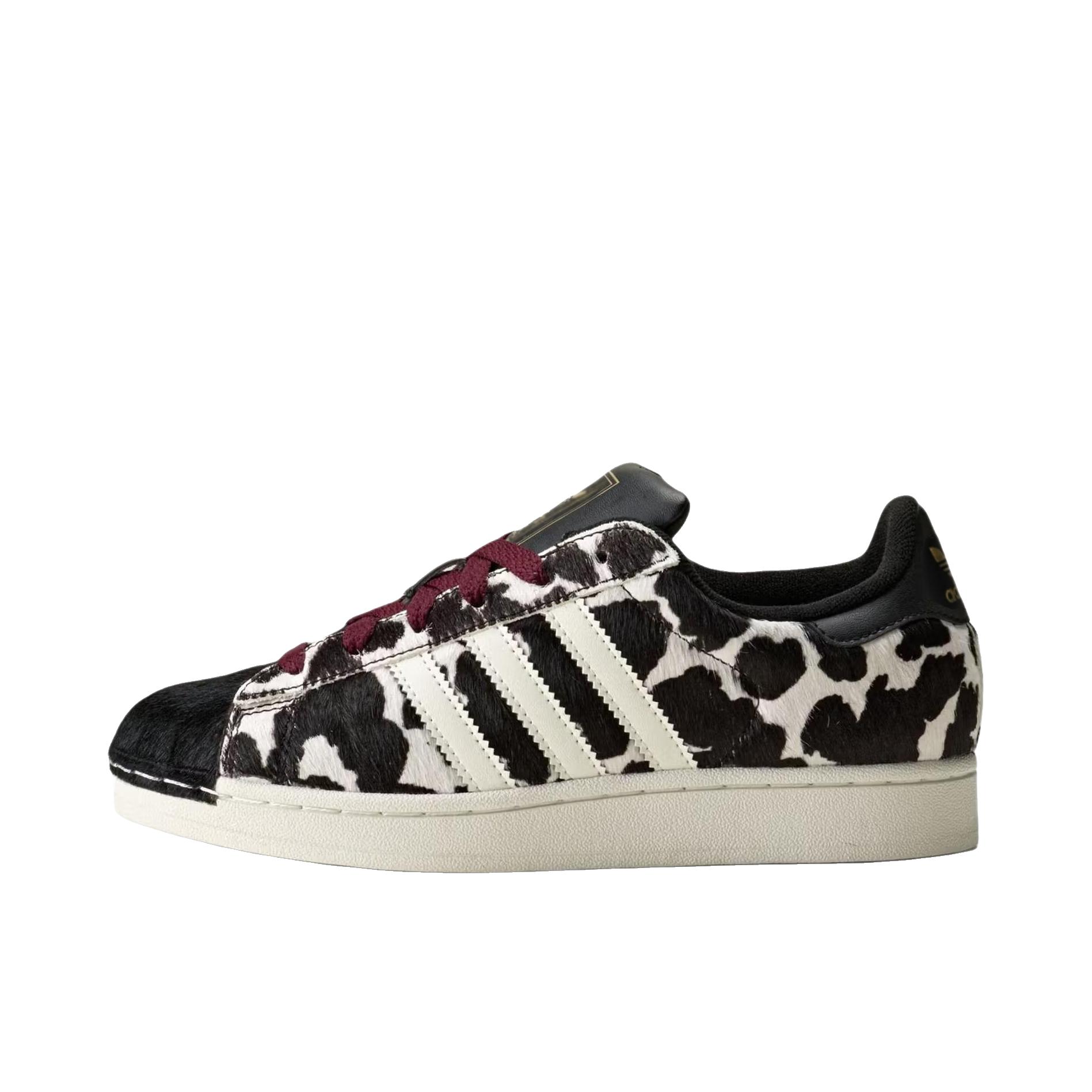 推荐商品：【宋雨琦同款】 adidas Originals Superstar 板鞋 轻便贝壳头薄底舒适百搭耐磨复古 女款/黑色/白色/红色