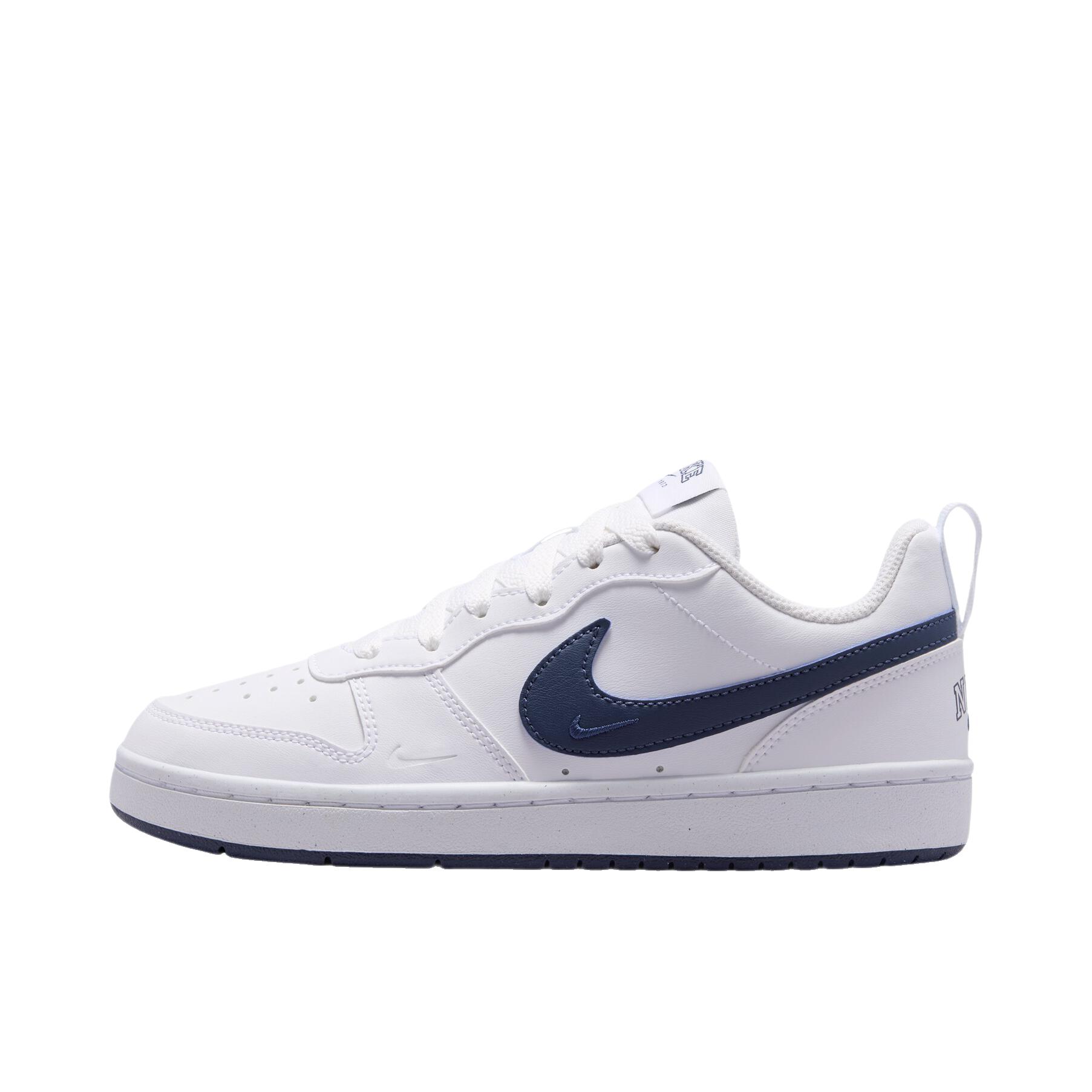 推荐商品：Nike Court Borough 板鞋 复古舒适透气防滑耐磨轻便防水耐穿 大童/白色/深藏青