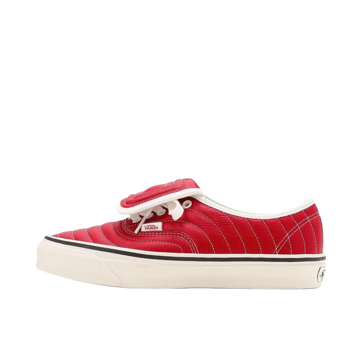 推荐商品：Vans/范斯 Premium Authentic 44 板鞋 柔软耐磨平跟舒适贴合复古 翻盖/红色