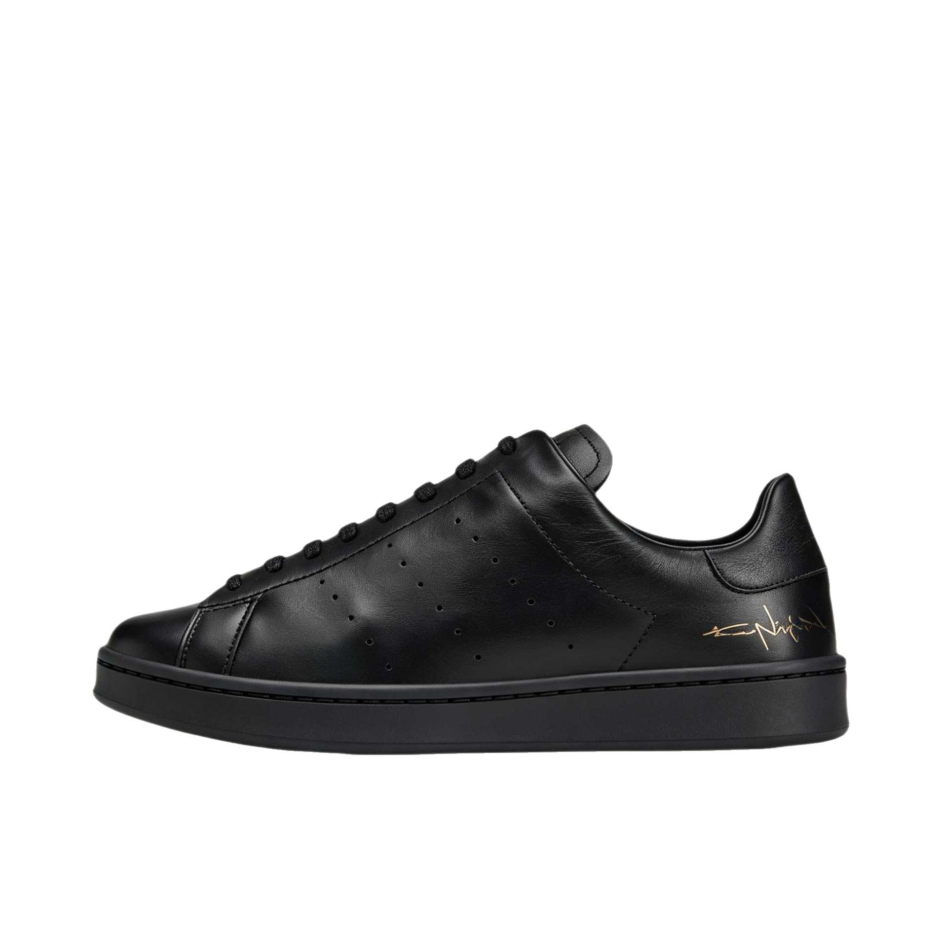 推荐商品：Y-3 Diagonal Stan Smith 板鞋 简约舒适潮流 黑色