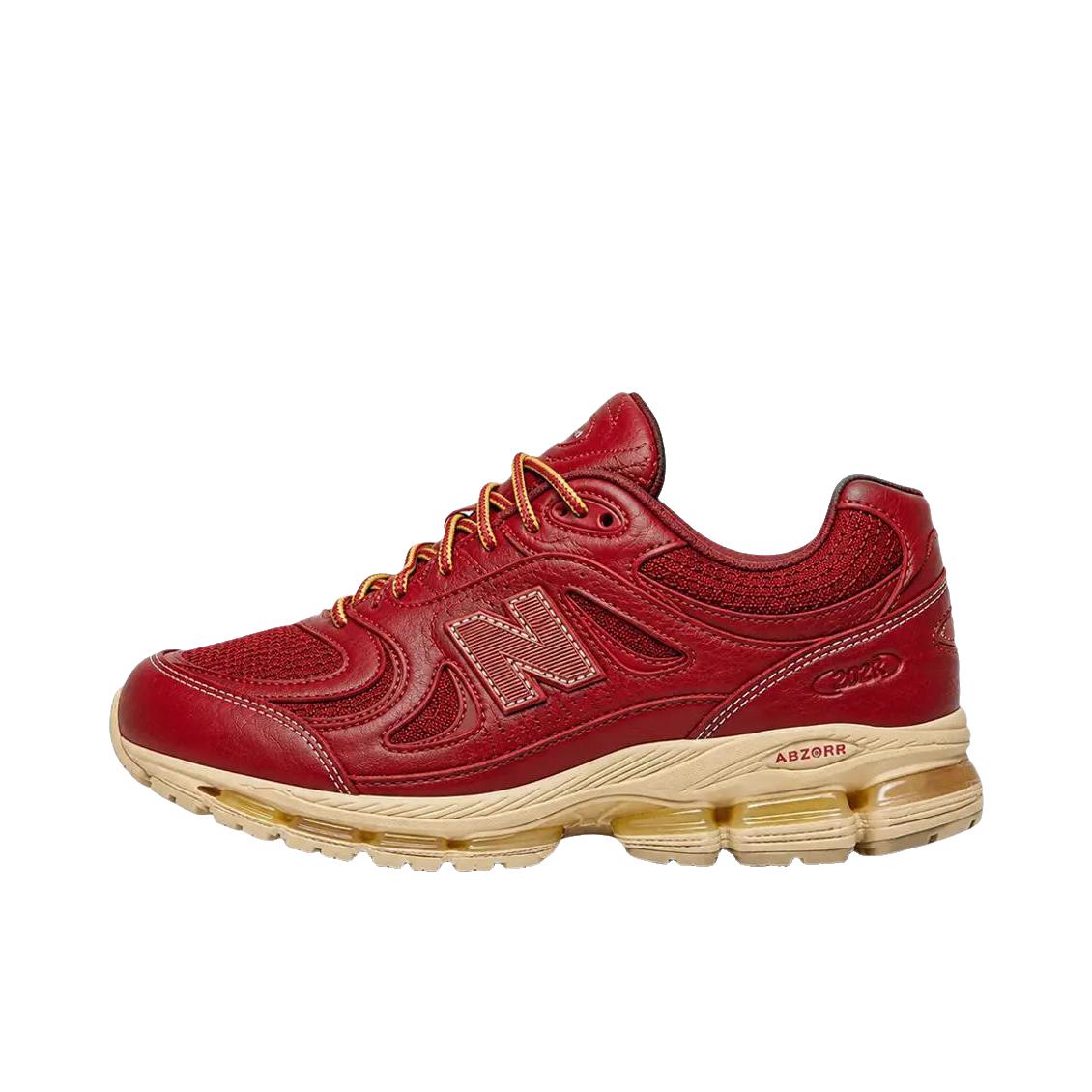推荐商品：New Balance 2011 跑鞋 防滑耐磨透气 KITH联名/D宽/酒红色