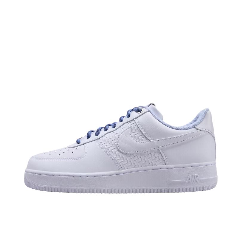 推荐商品：Nike Air Force 1 空军一号 板鞋 轻便舒适百搭耐磨防滑复古 白色/金属银/氢蓝色/工装蓝