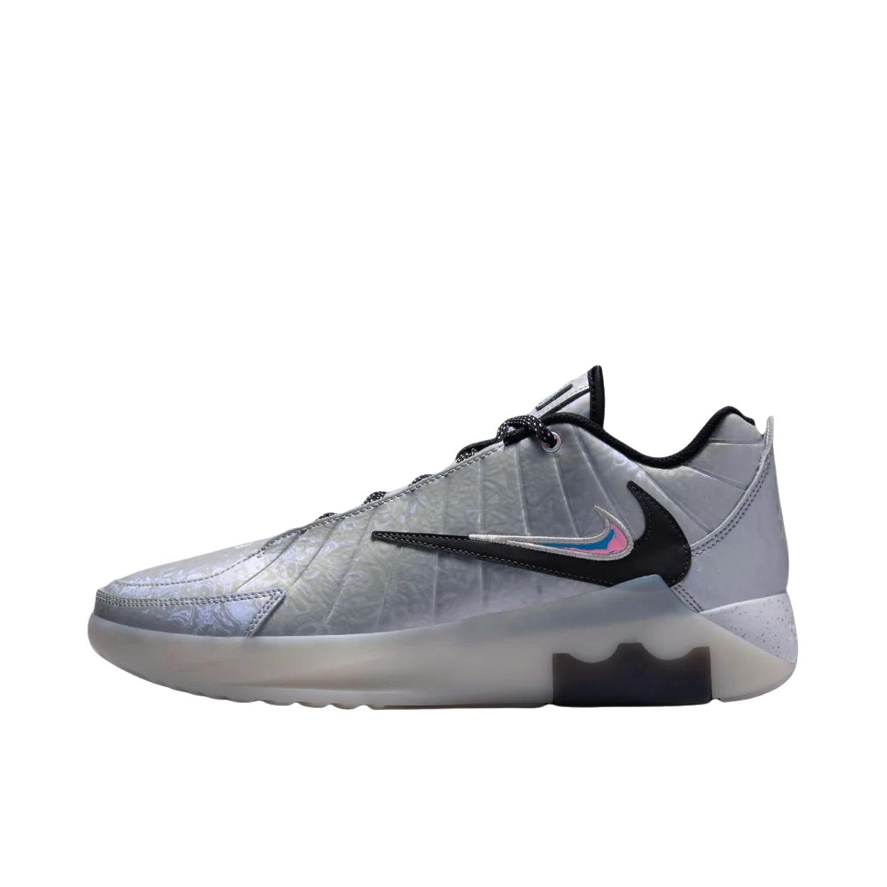 推荐商品：Nike 詹姆斯 LEBRON WITNESS 9 篮球鞋 缓震实战支撑抓地抗扭 金属银/黑色/白色/狼灰色