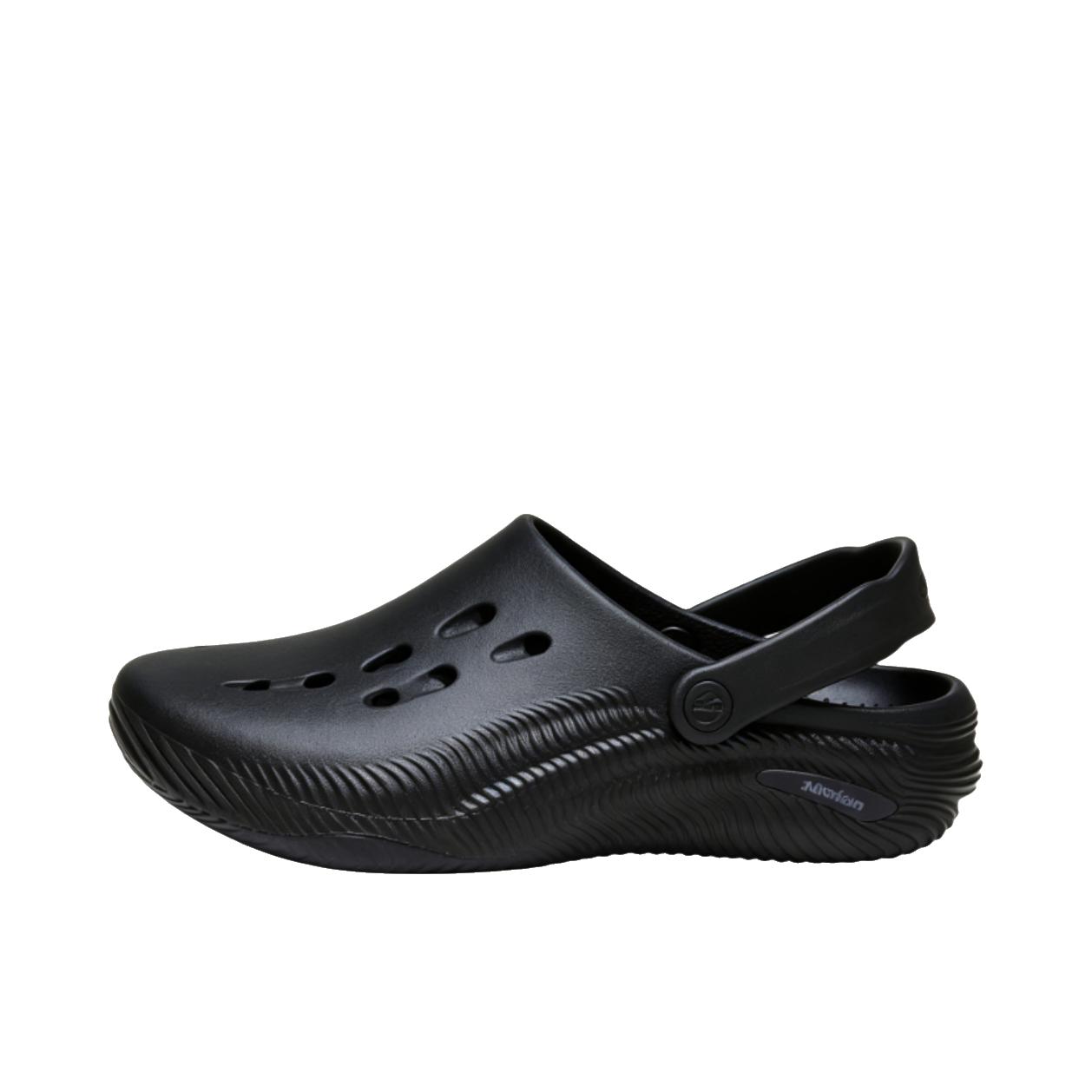 推荐商品：Crocs/卡骆驰 Classic Series 面包 2.0 凉鞋 舒适休闲透气 黑色/炭纤灰