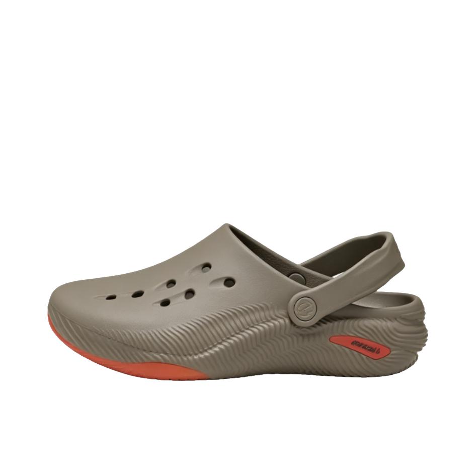 推荐商品：Crocs/卡骆驰 Classic Series 面包 2.0 凉鞋 舒适休闲透气 卡其色/彩色