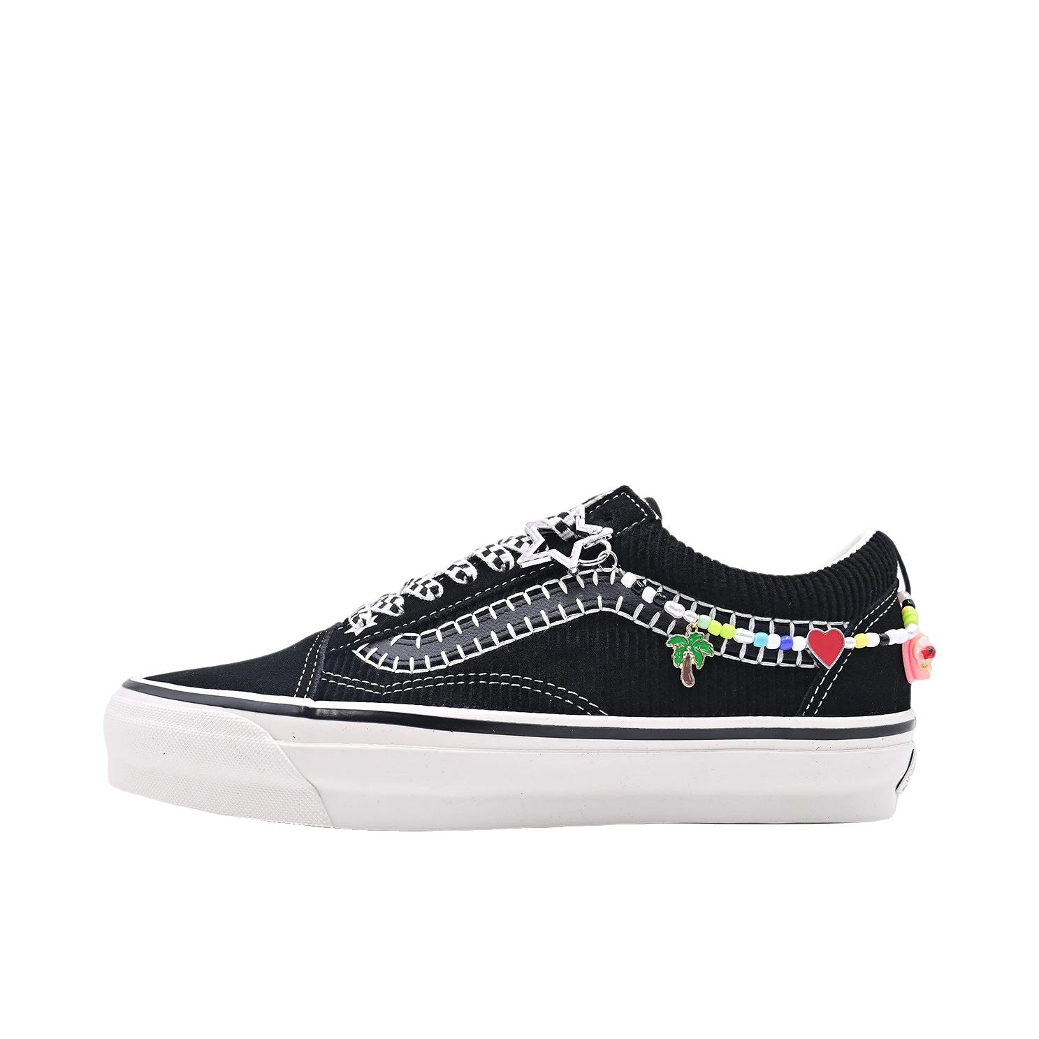 推荐商品：Vans/范斯 Old Skool 滑板鞋 板鞋 轻便防滑复古舒适经典 低帮/黑色/帆白色