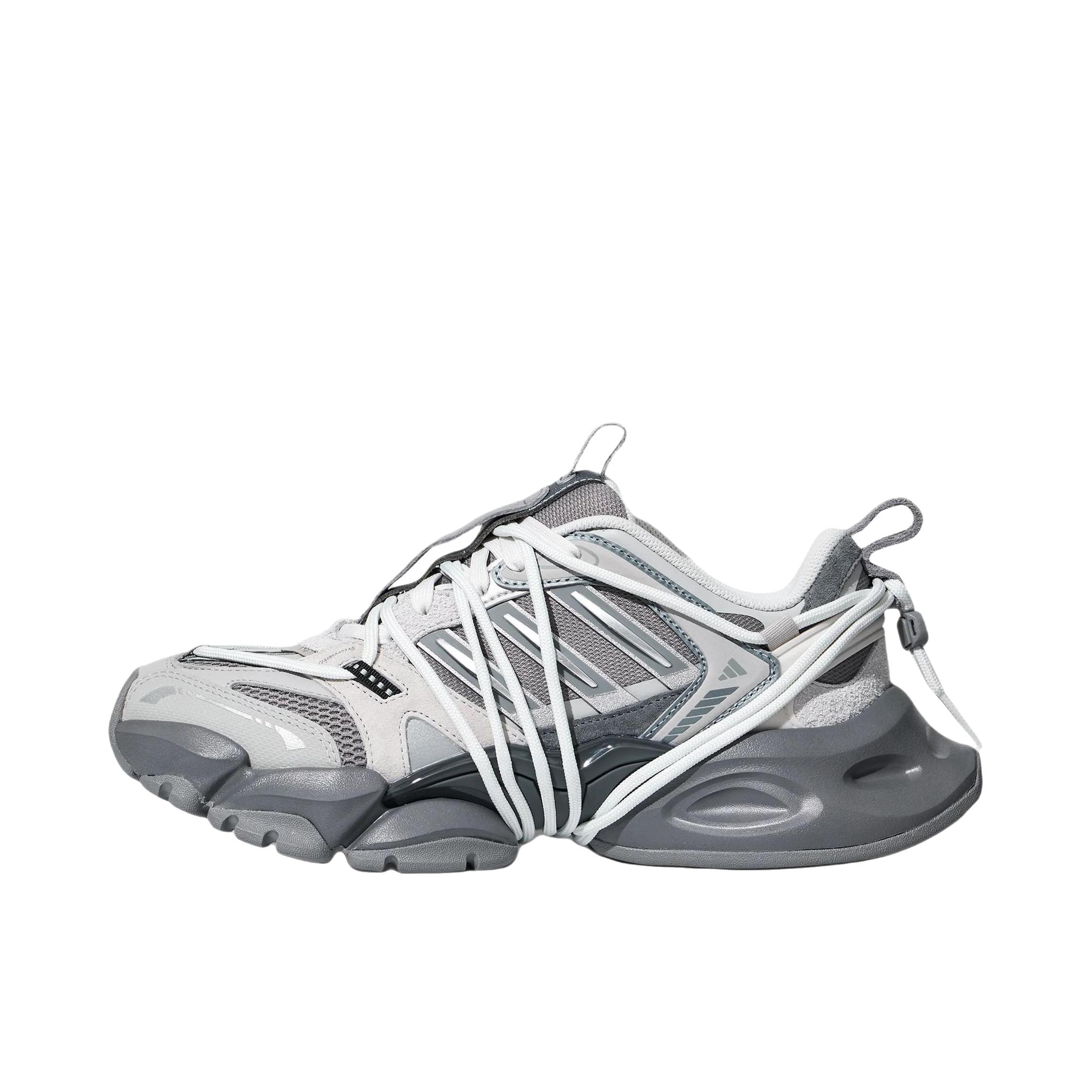 推荐商品：adidas XLG RUNNER DELUXE 2.0 FOS 跑鞋 舒适透气耐磨 灰色/金属银