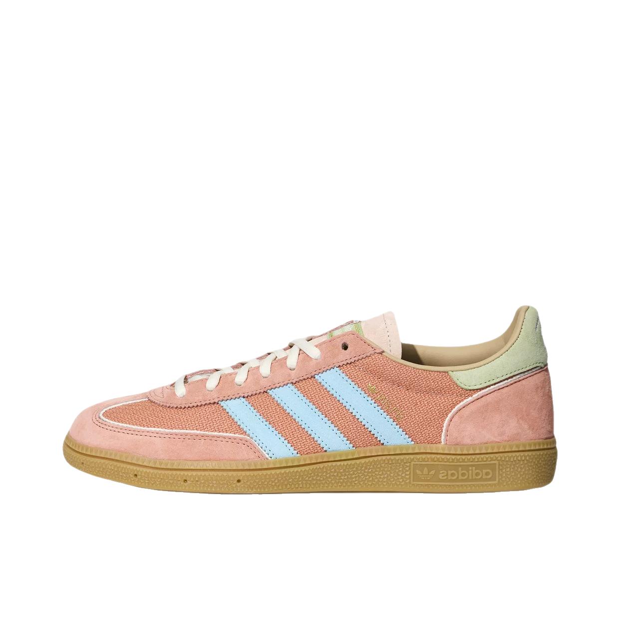 推荐商品：adidas Originals Handball Spezial 薄底鞋 T头鞋 德训鞋 板鞋 简约百搭复古轻便防滑耐磨贴合圆头耐穿 奇迹土褐色/冰晶蓝/树脂黄