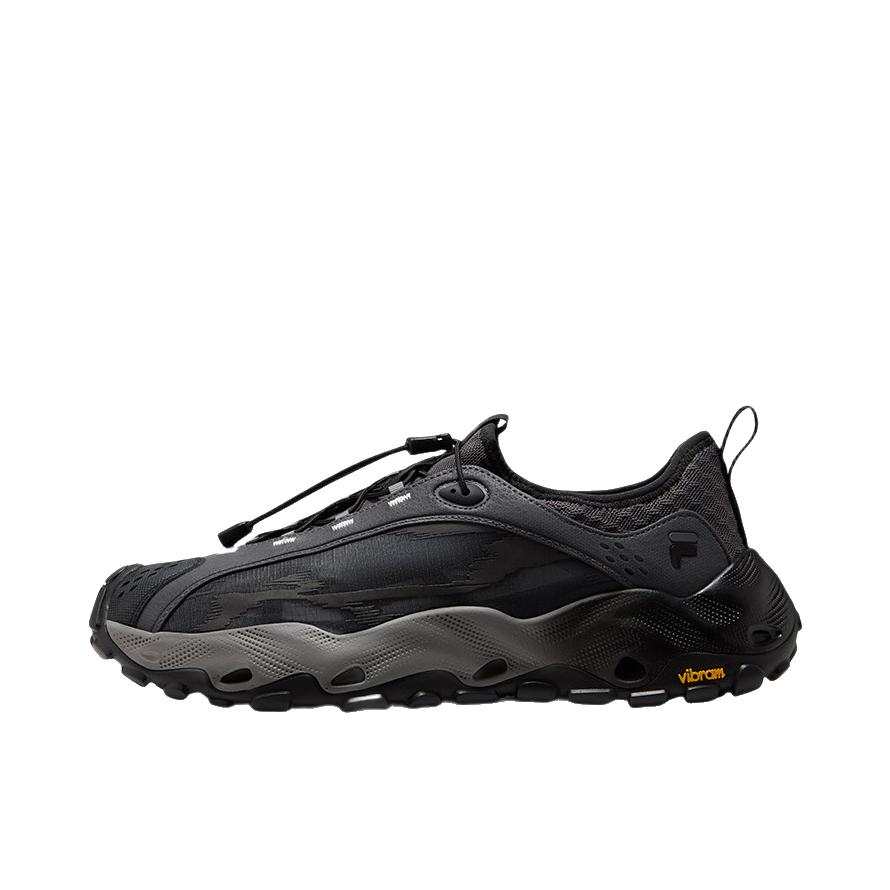 推荐商品：FILA/斐乐 COMO C 户外休闲鞋 复古舒适简约透气 沥青灰/黑色