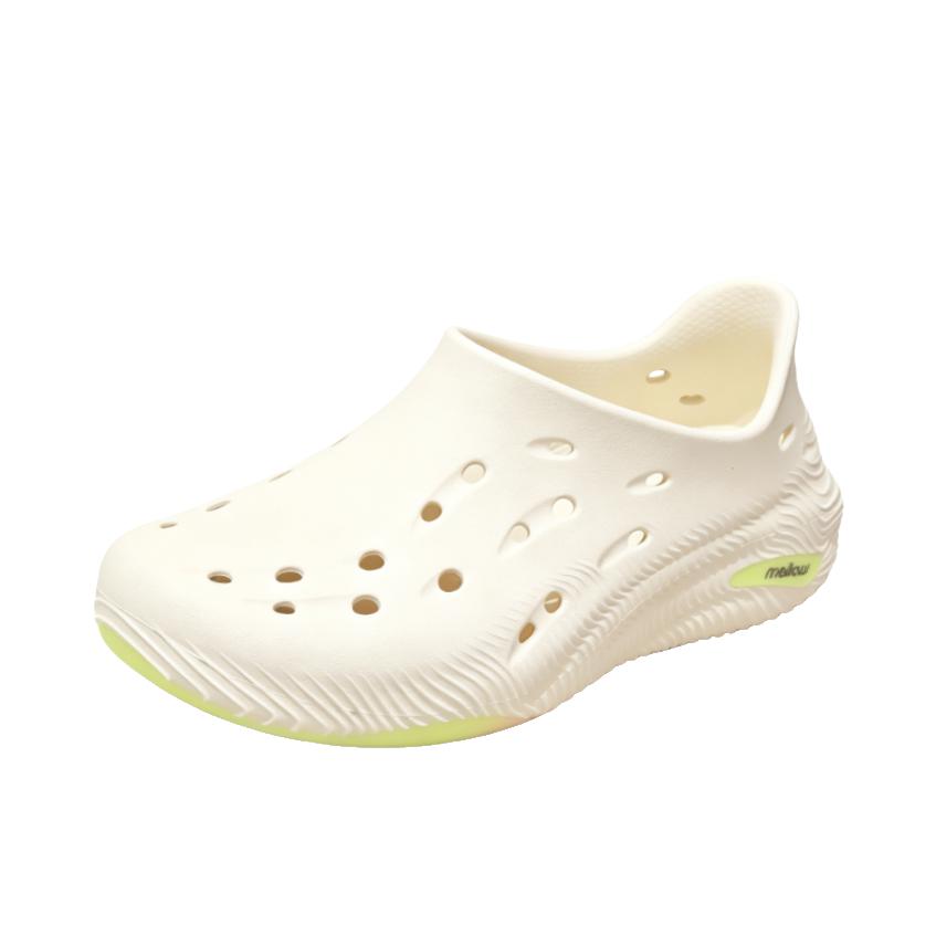 推荐商品：Crocs/卡骆驰 Classic Series 凉鞋 一脚蹬涉水中性 极白色/彩色