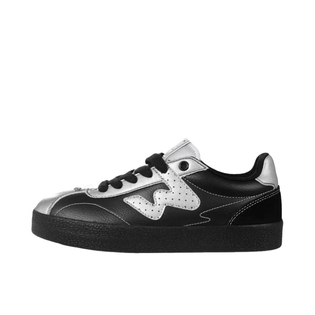 推荐商品：Ollieskate/顽刻 板鞋 校园风学生皮革 黑色/银色