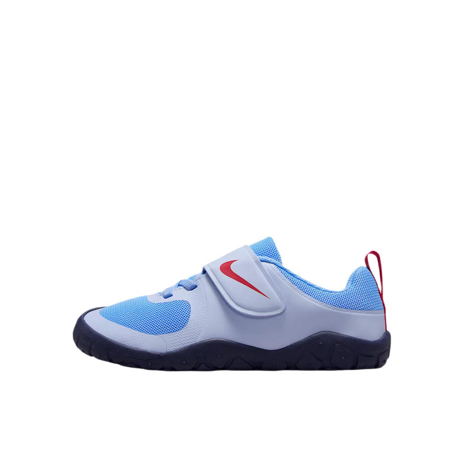 推荐商品：Nike Swoosh 1 Essential 运动鞋儿童 休闲防滑魔术贴软底贴合 小童/氢蓝色/足球蓝/午夜蓝/大学红