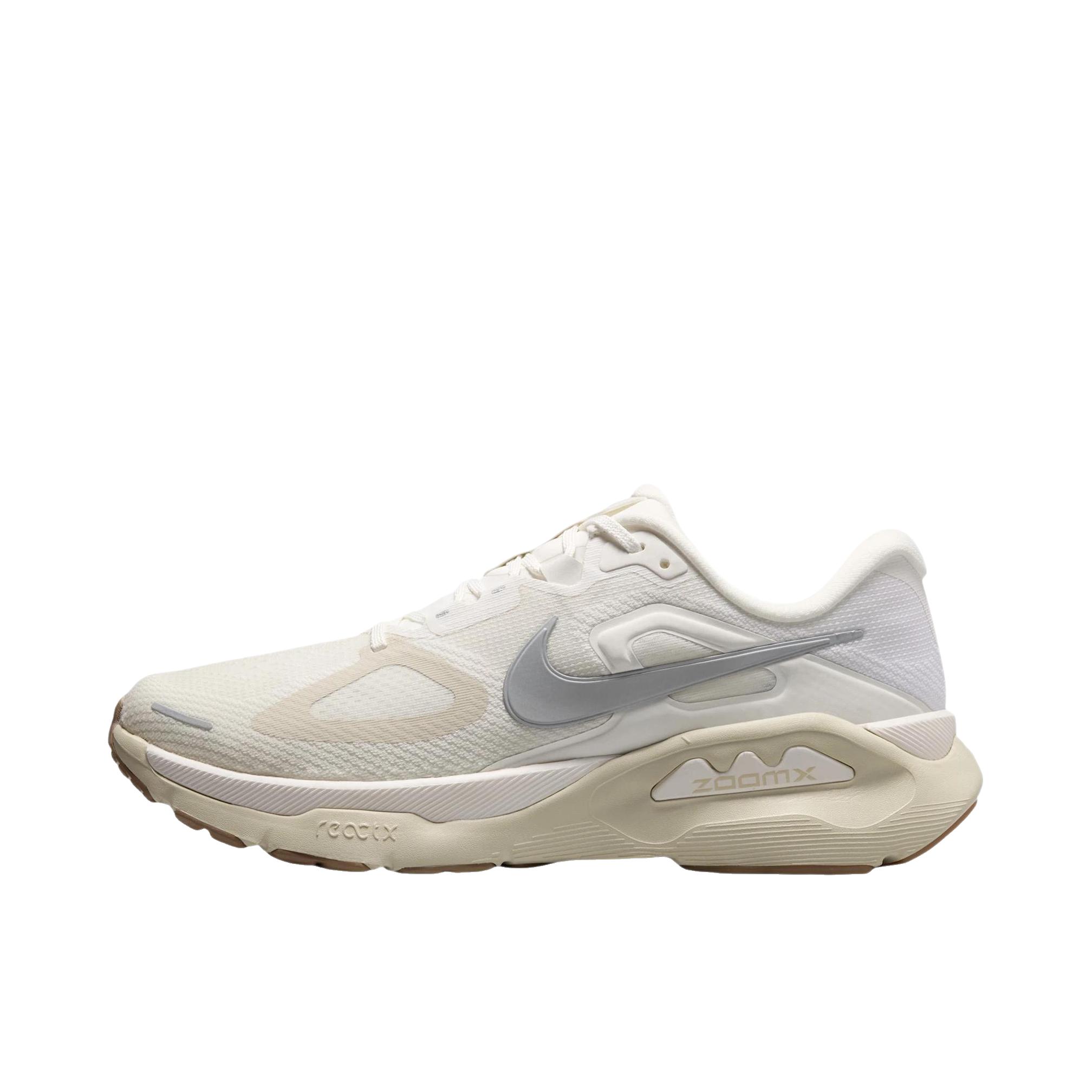 推荐商品：Nike Structure Plus 跑鞋 支撑贴合厚底系带圆头 浅卡其色/帆白色/浅棕色/金属银色
