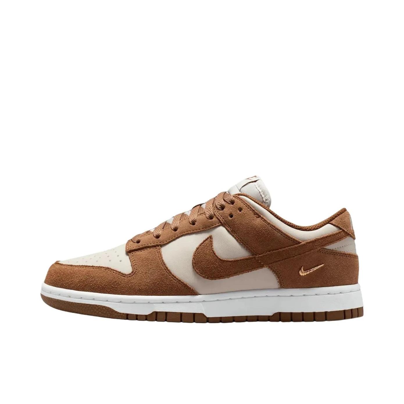 推荐商品：Nike Dunk 板鞋 经典复古百搭 金属金/奶白色