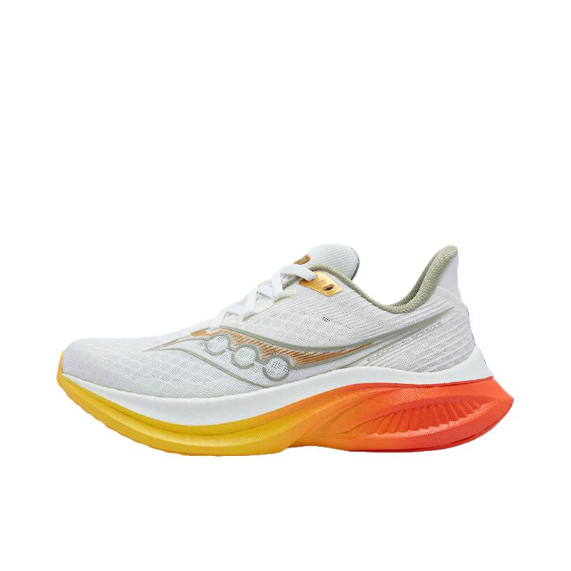 推荐商品：Saucony/索康尼 Endorphin Speed 啡速 5 缓震回弹 轻便透气 舒适耐磨 竞速 马拉松 越山向海 尼龙板 长距离 训练 防滑 跑鞋 米色