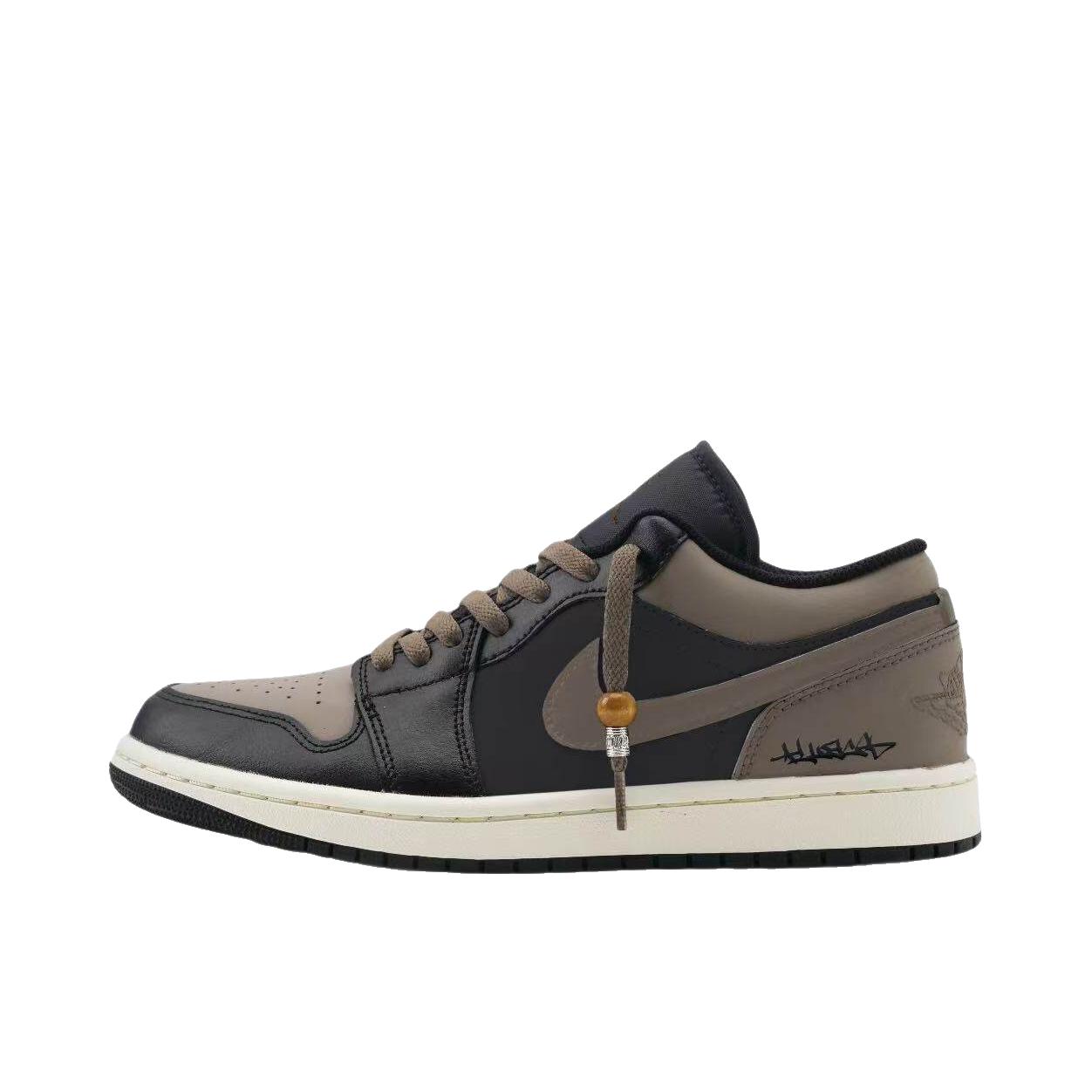 推荐商品：【定制球鞋】Air Jordan 1 减震 耐磨 透气 平跟 复古 潮流 简约 包裹性 防滑 轻便 支撑 增高 板鞋 摩卡棕咖