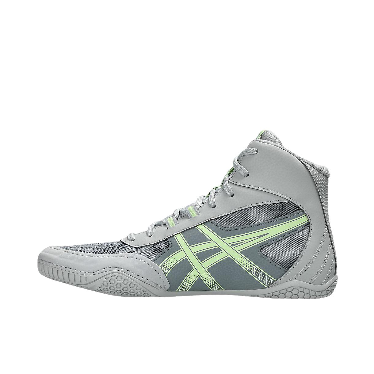 推荐商品：Asics/亚瑟士 MATCONTROL 4 训练鞋 舒适百搭防滑耐磨 中帮/浅灰色