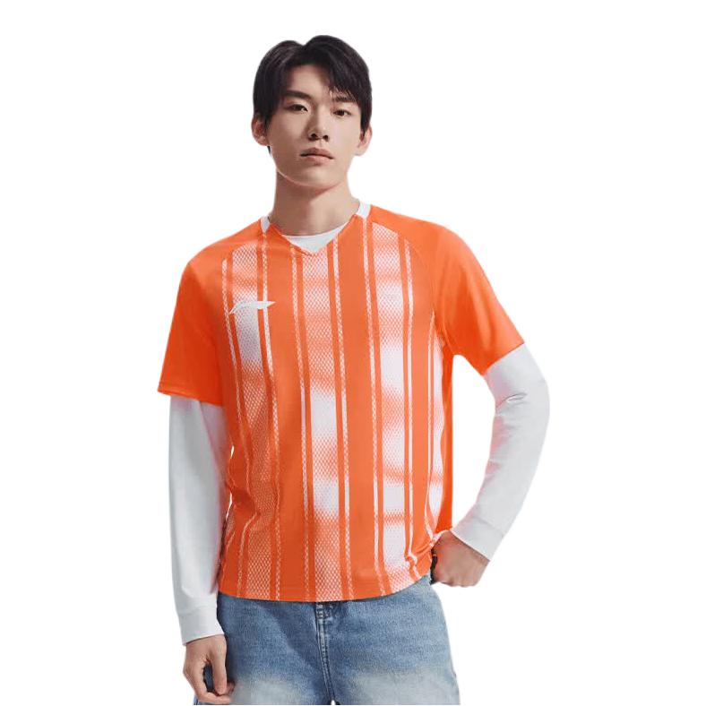 推荐商品：Li Ning/李宁童装 2026SS 透气套头V领印花短袖足球服 橙
