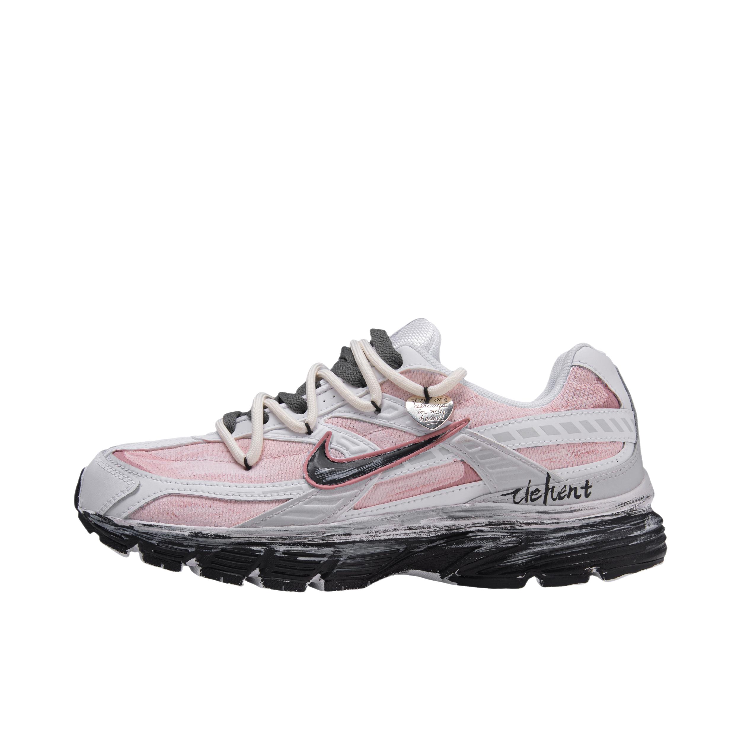 推荐商品：【定制球鞋】 Nike Initiator 跑鞋 做旧机能减震轻便网布透气防滑耐磨织物舒适支撑合成革休闲百搭 女款/悸动心率