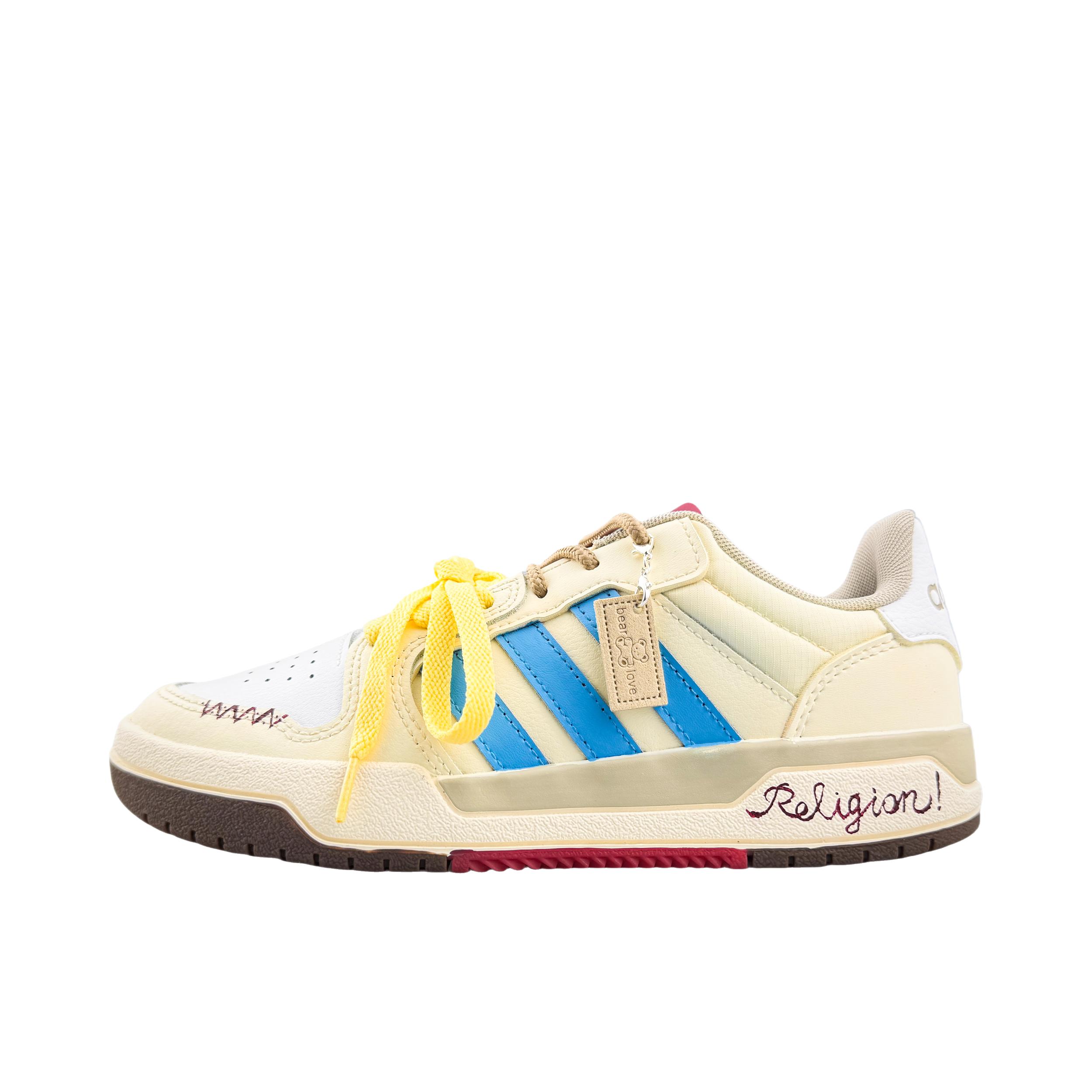 推荐商品：【定制球鞋】adidas neo Entrap 低帮 圆头 系带 防滑耐磨 百搭复古 简约时尚 板鞋 黄油奶熊