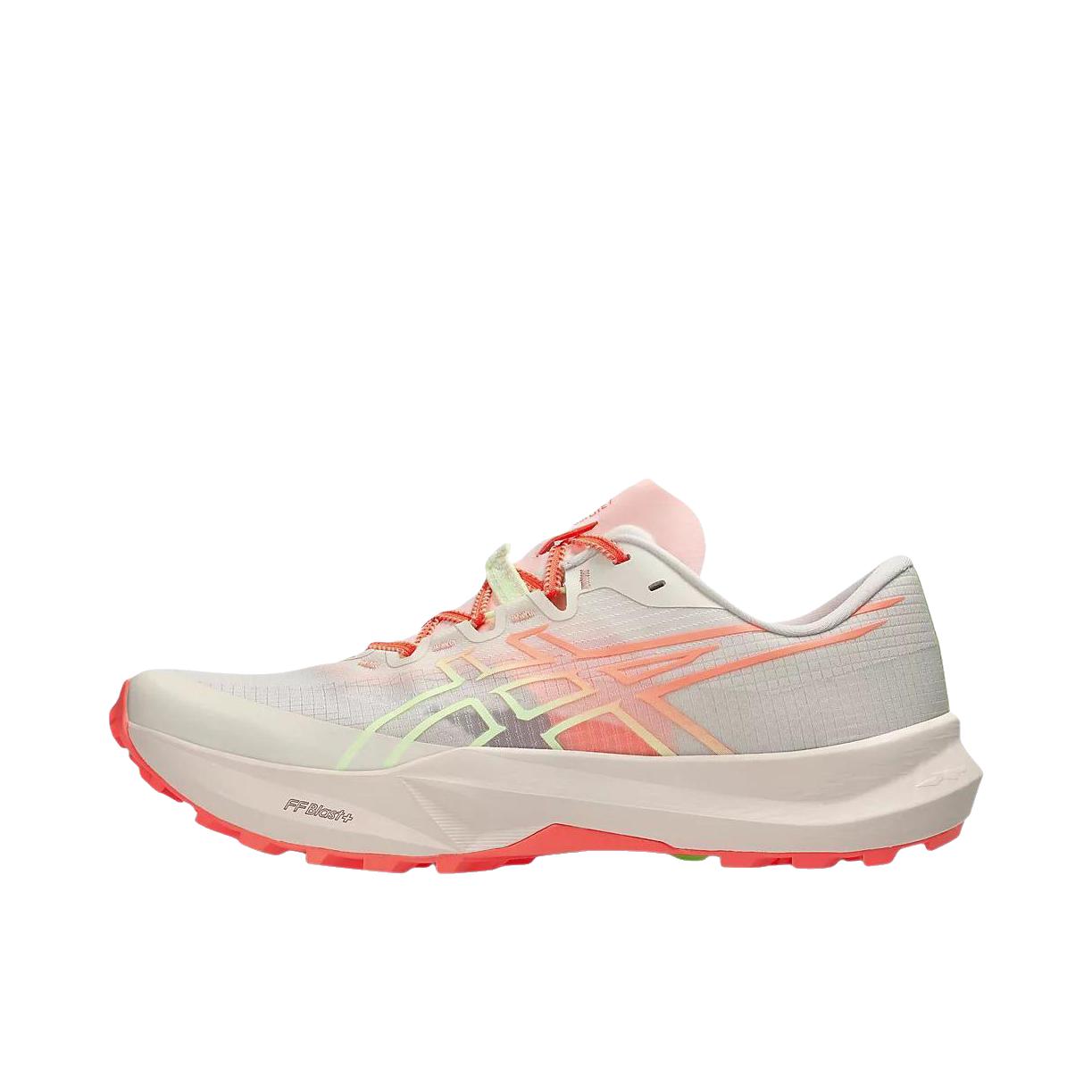 推荐商品：Asics/亚瑟士 FUJI LITE 7 跑鞋 越野轻便系带橡胶 米色/粉色