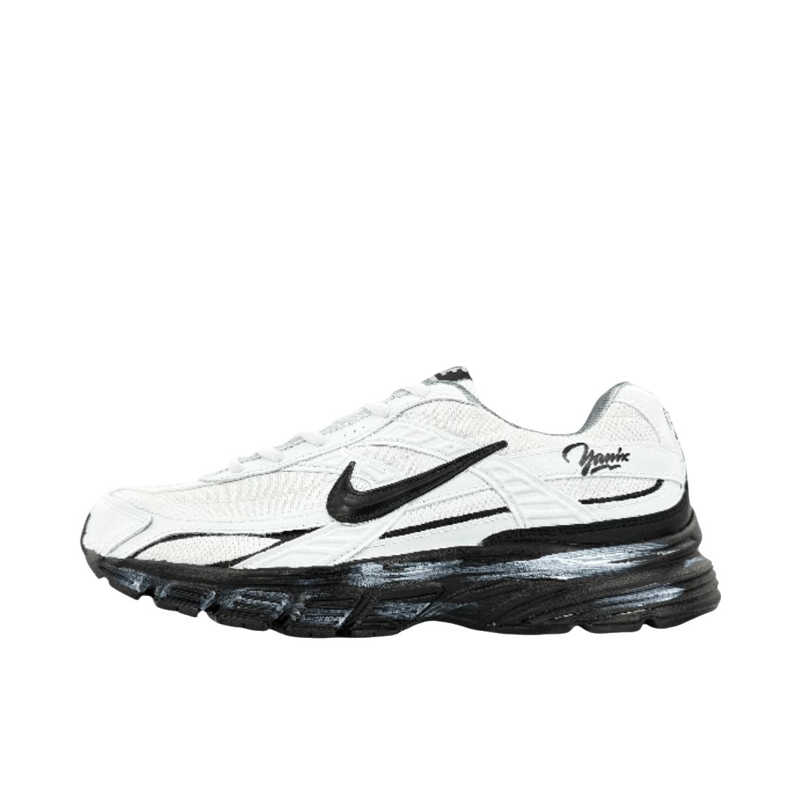 推荐商品：【定制球鞋】 Nike Initiator 跑鞋 做旧机能减震轻便网布透气防滑耐磨织物舒适支撑合成革休闲百搭 墨白