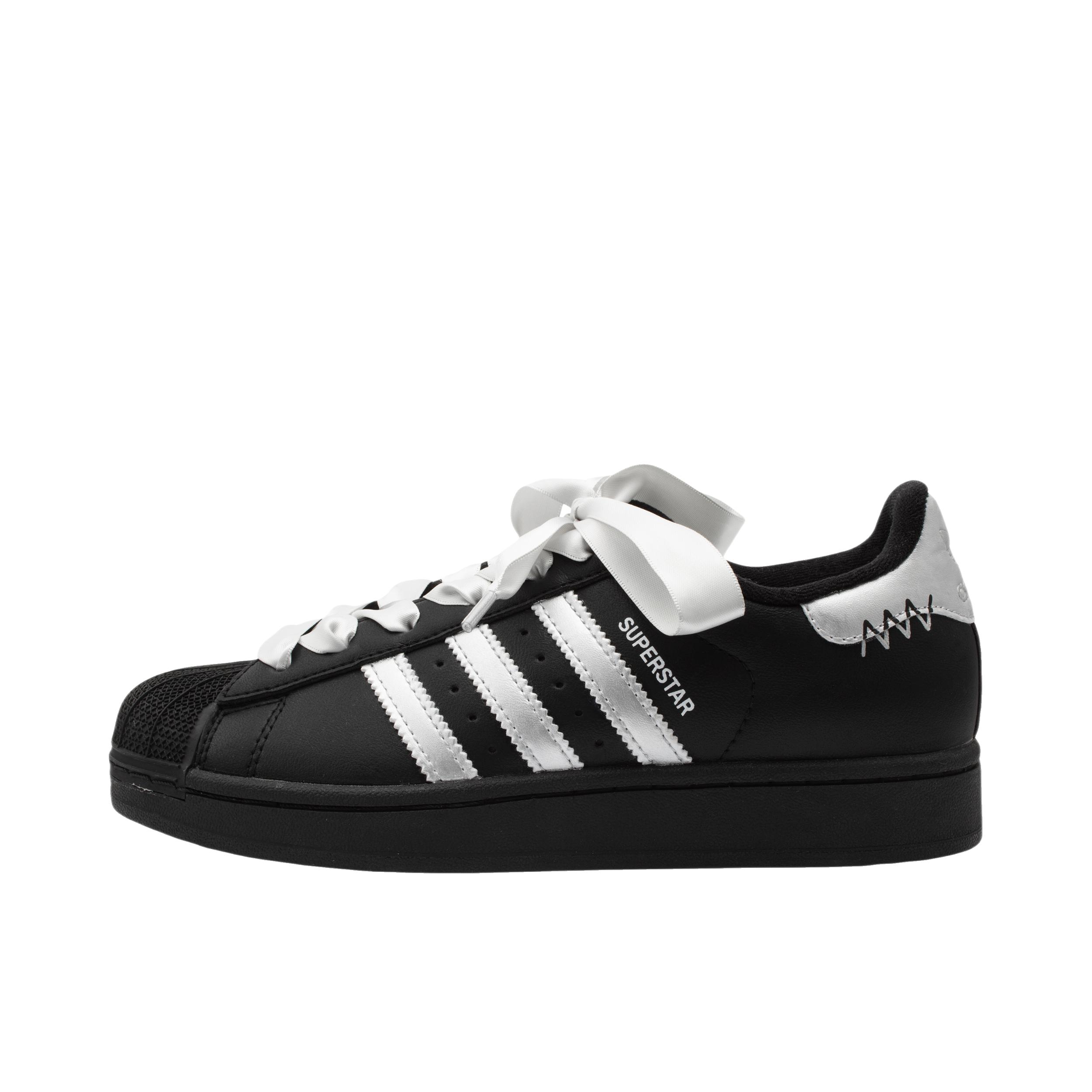 推荐商品：定制款 adidas Originals Superstar 2 板鞋 防滑减震低帮系带 Argentum