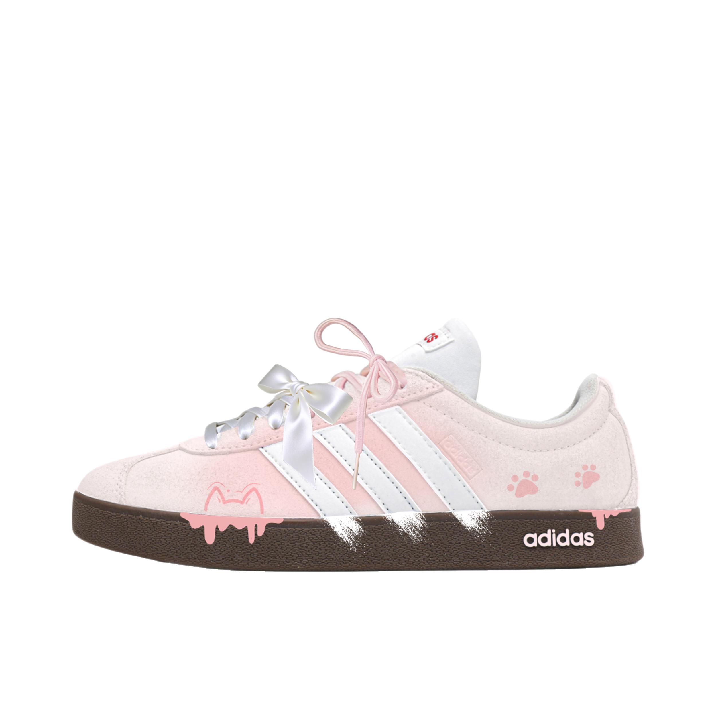 推荐商品：【定制球鞋】Adidas neo VL Court 2.0 德训鞋 板鞋 复古轻便耐磨芭蕾风甜美文艺抗冲击性防水 粉绒奶喵