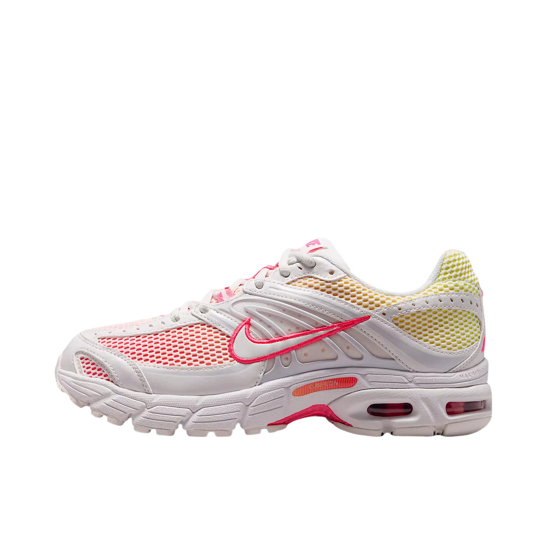 推荐商品：Nike Air Max Moto 2K 跑鞋 百搭耐磨舒适支撑贴合拼接耐穿圆头美观 峰顶白/超粉色/橙脉冲
