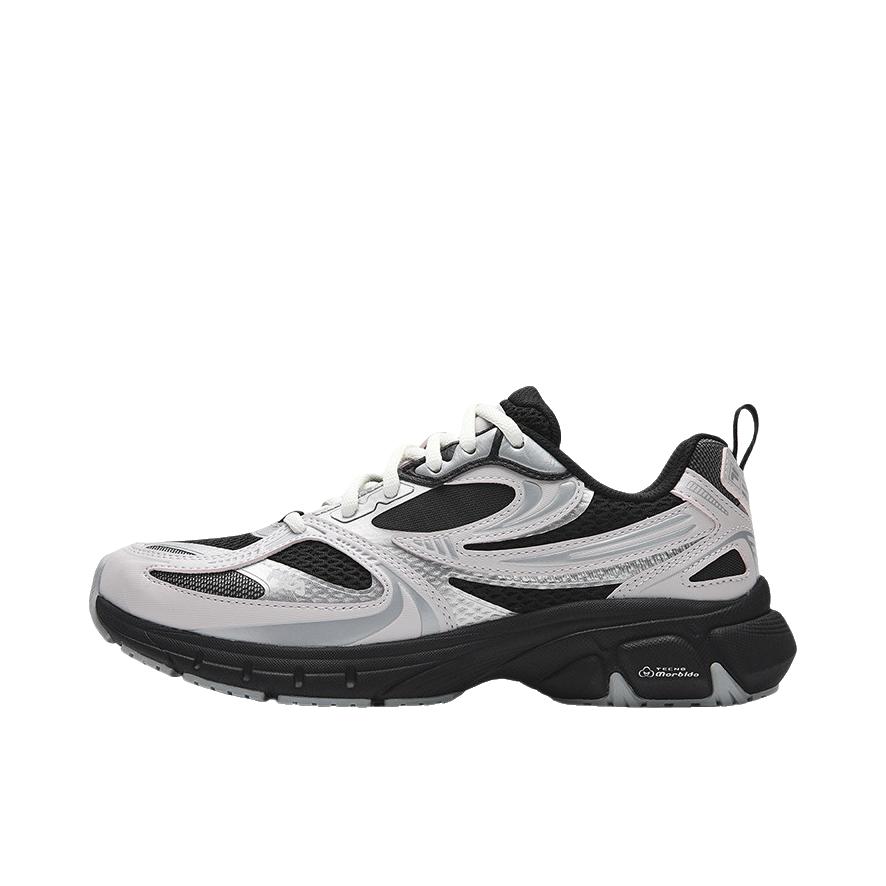 推荐商品：FILA/斐乐 漩流鞋2代 老爹鞋 复古增高轻质 女款/黑色/淡灰色/紫色