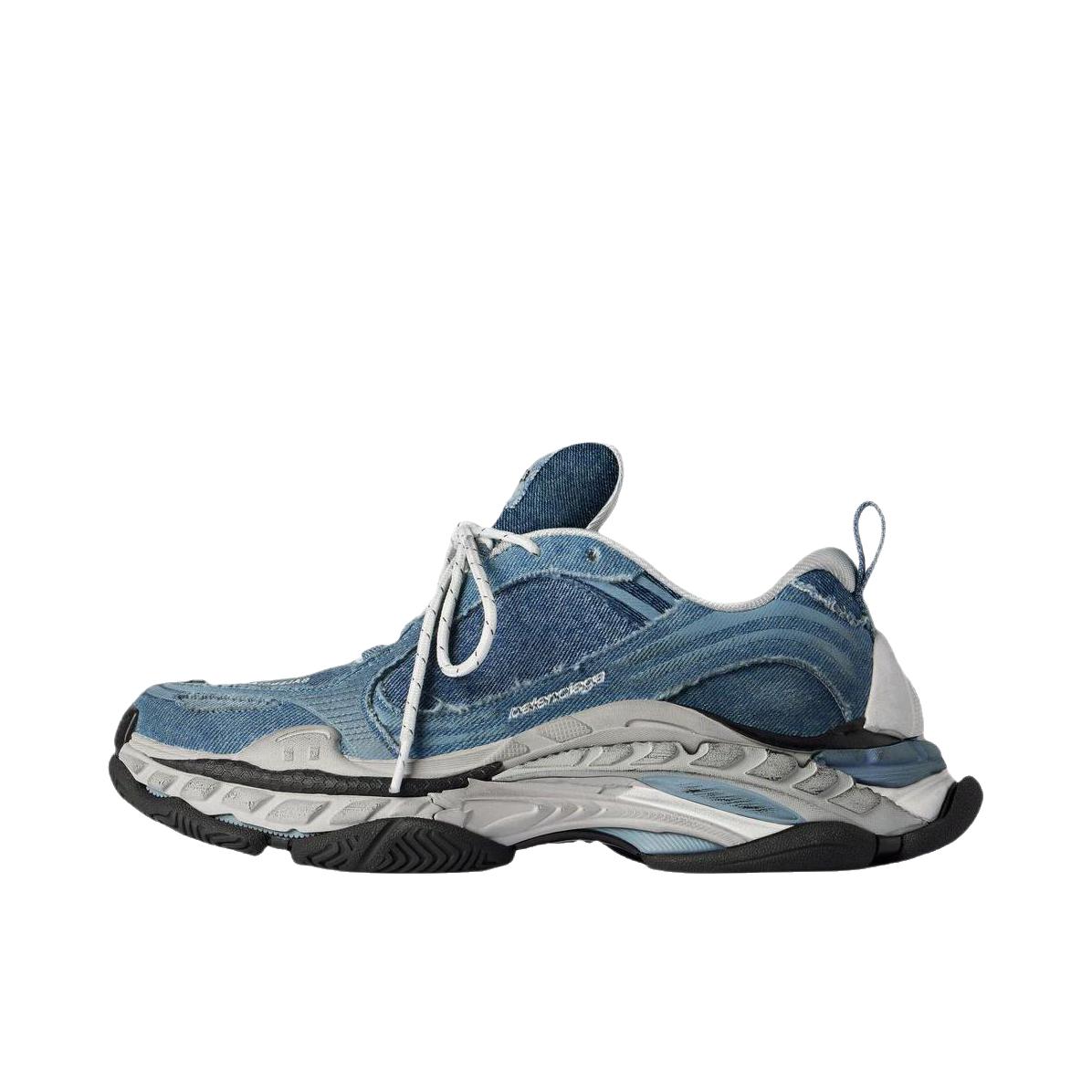 推荐商品：Balenciaga/巴黎世家 Triple S 2 DENIM 老爹鞋 织物圆头系带 蓝色