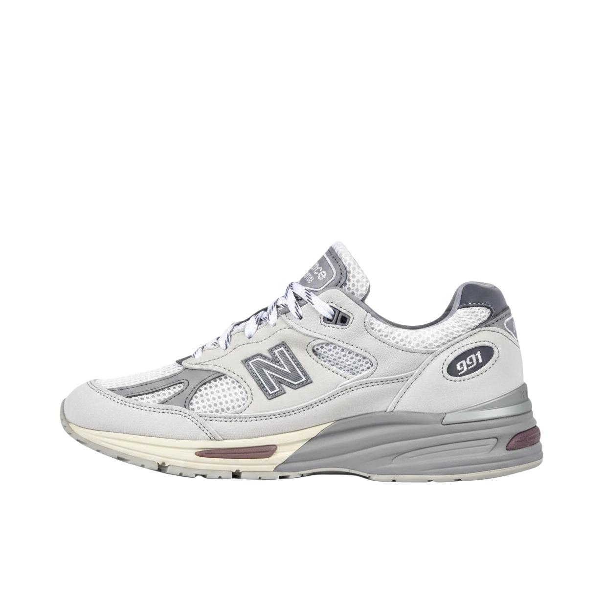推荐商品：New Balance 991 v2 跑鞋 防滑耐磨网布透气绒面皮合成革舒适圆头复古贴合 D宽/白色/灰色
