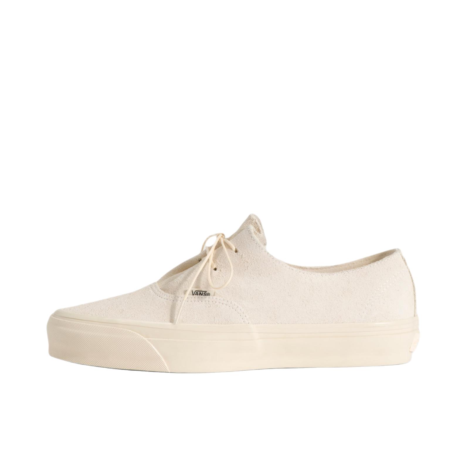推荐商品：Vans/范斯 Premium Authentic 44 板鞋 柔软耐磨平跟舒适贴合复古 沙米色 