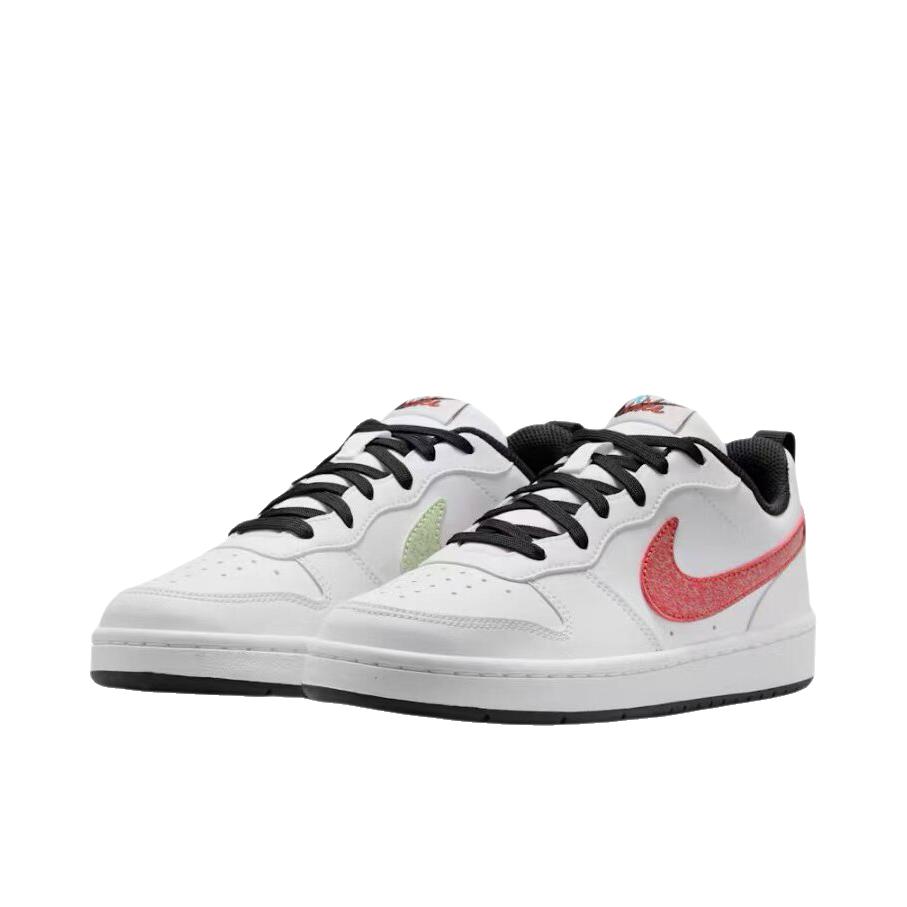 推荐商品：Nike Court Borough 板鞋 复古舒适透气防滑耐磨轻便防水耐穿 鸳鸯款/大童/白色