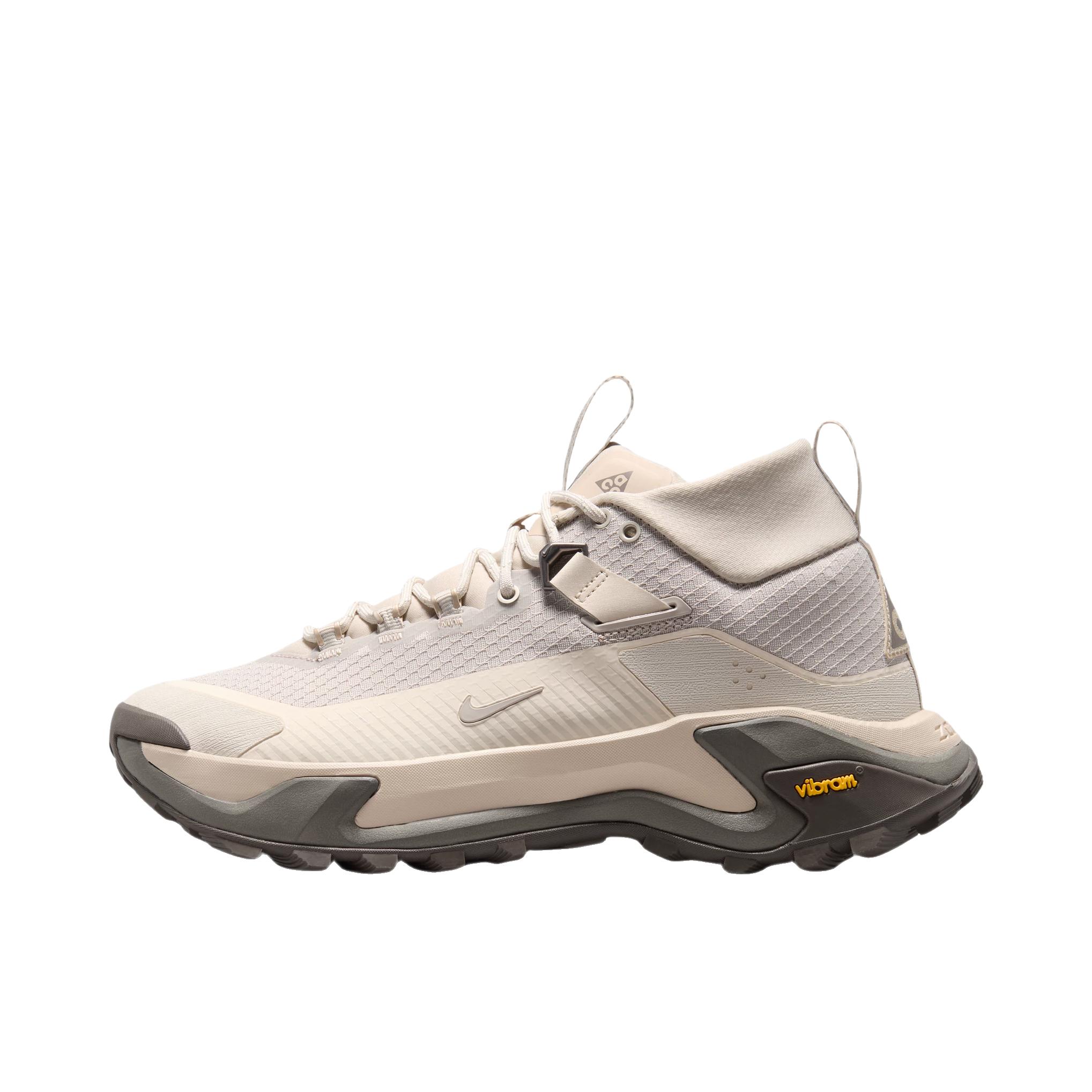 推荐商品：Nike ACG Zegama HIKE 徒步鞋 户外鞋 舒适透气支撑 奶白色/浅土褐/洞穴石色