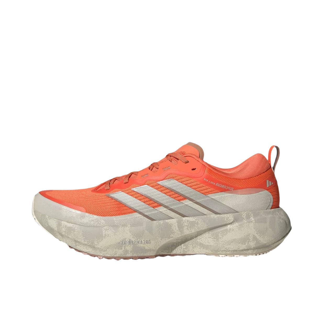 推荐商品：adidas SUPERNOVA RISE 3S 领航系列 跑鞋 舒适时尚潮流贴合回弹体测防滑缓震轻便支撑排汗 橙黄色/奇迹矾土棕/岩层土褐色