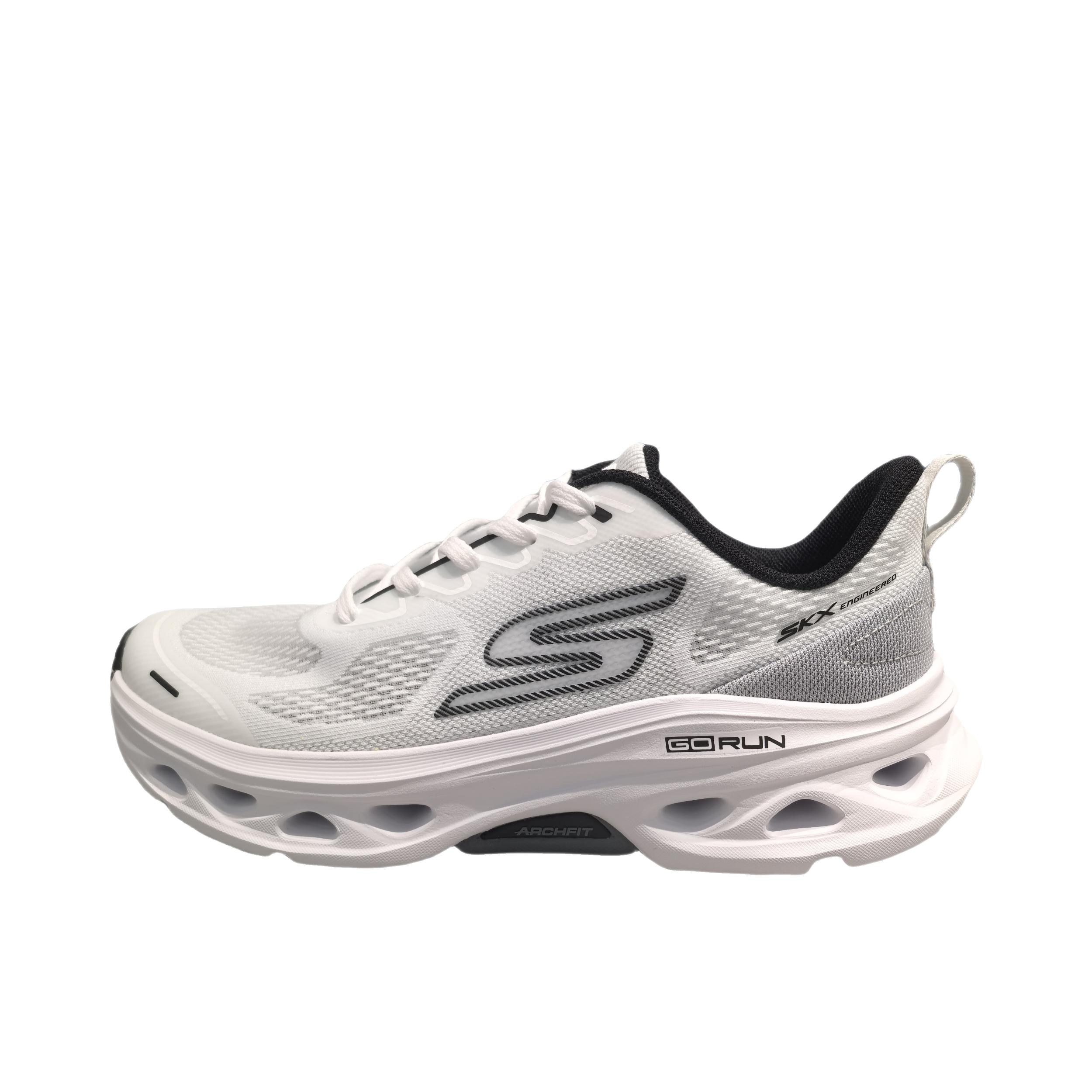 推荐商品：Skechers/斯凯奇 运动生活系列 跑鞋 简约百搭缓震 女款/白色/黑色