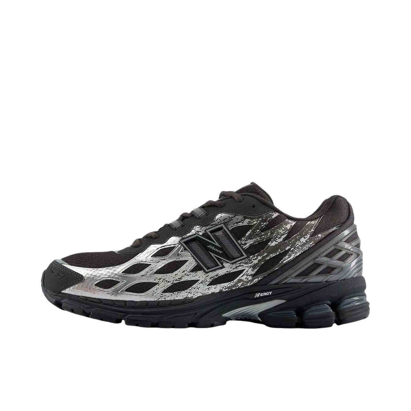 推荐商品：New Balance 1906W 跑鞋 百搭防滑耐磨贴合低帮 D宽/黑色/银色