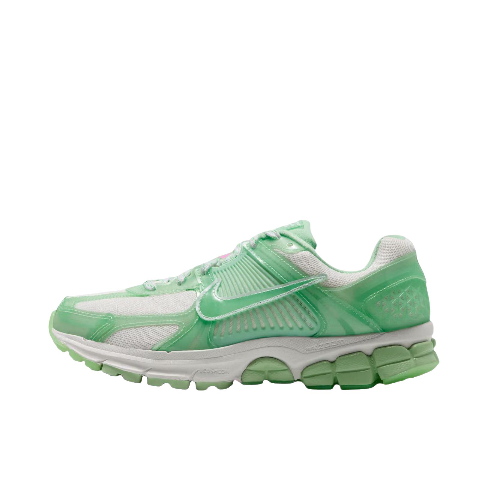 推荐商品：Nike Zoom Vomero 5 跑鞋 舒适缓震网面透气百搭复古支撑训练轻便 女款/绿色/白色