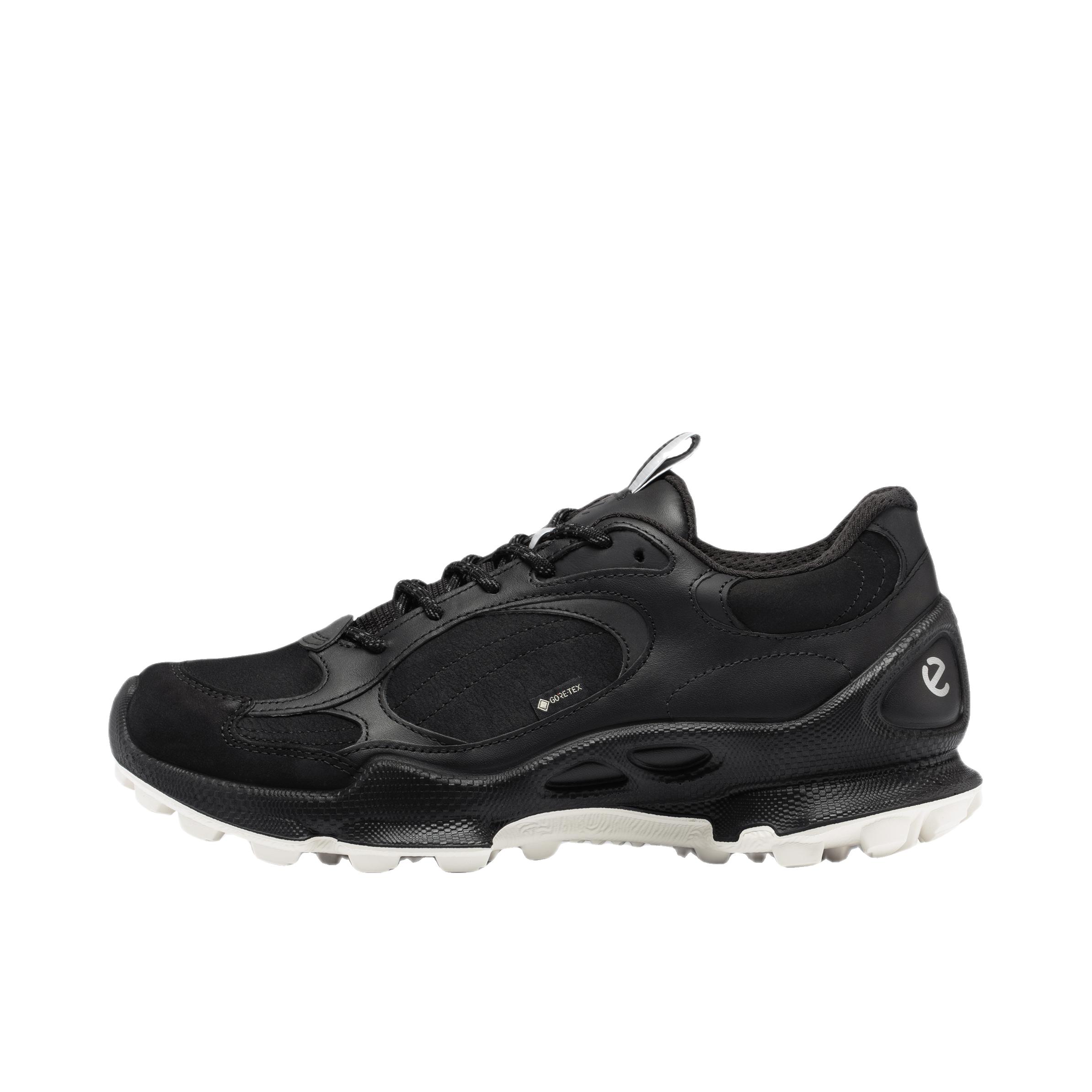 推荐商品：ECCO/爱步 Biom C Trail AW26 GORE TEX 运动休闲鞋 时尚舒适百搭 黑色