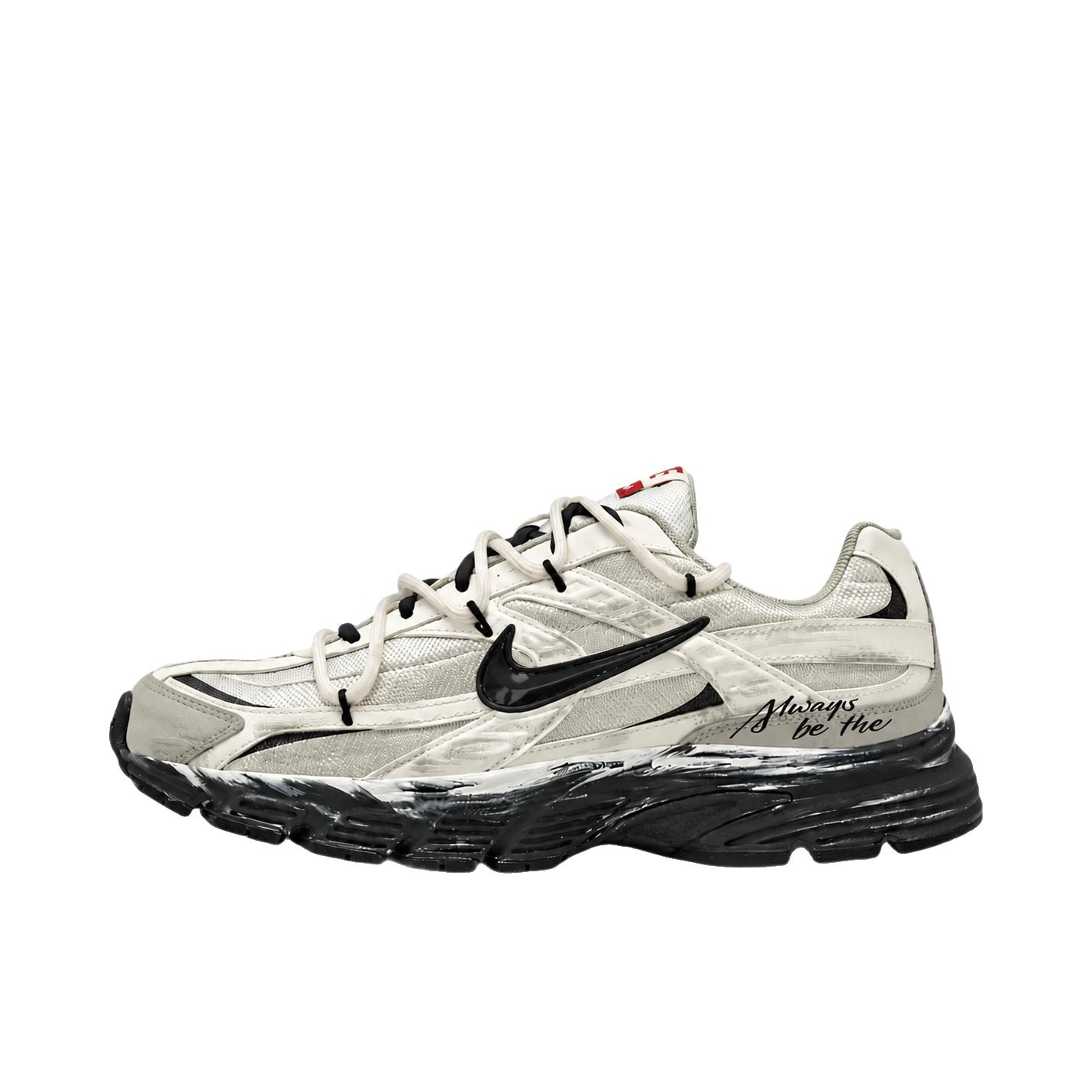 推荐商品：【定制球鞋】 Nike Initiator 跑鞋 做旧机能减震轻便网布透气防滑耐磨织物舒适支撑合成革休闲百搭 斑驳纪元